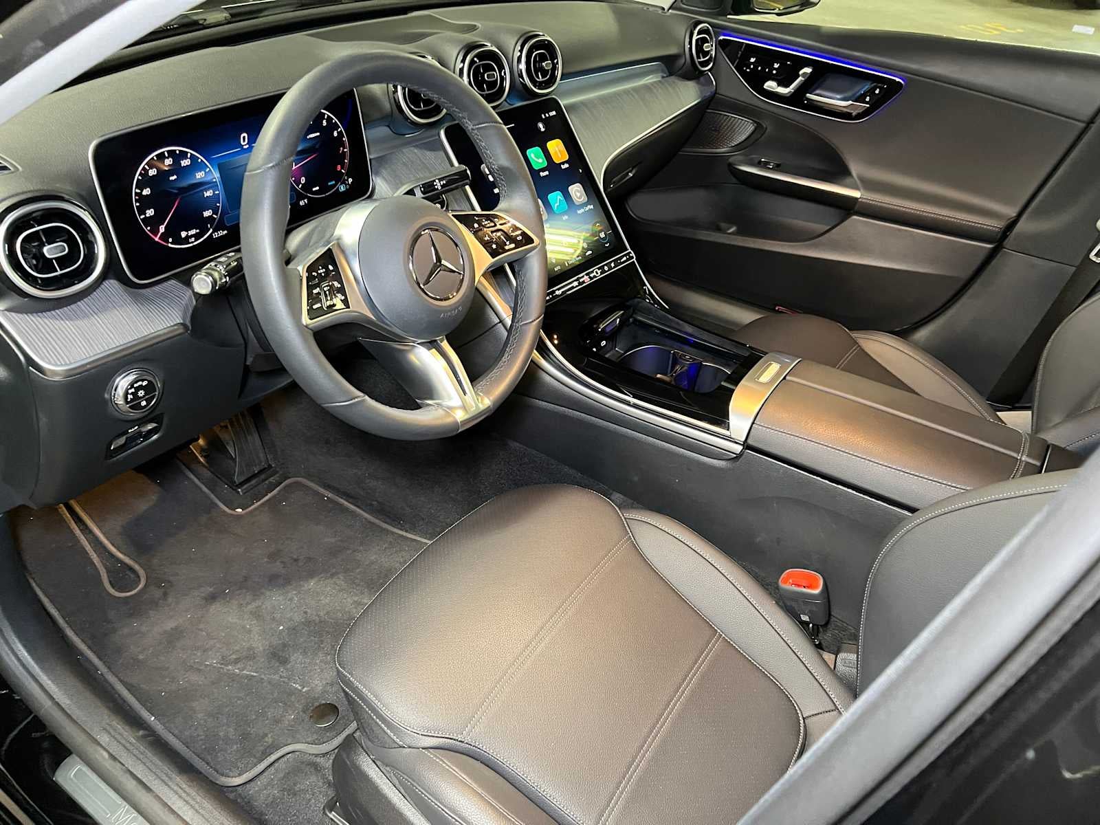 2026 Mercedes-Benz C 300 4MATIC® Sedan