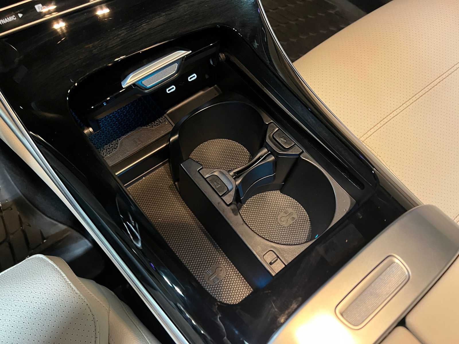 2026 Mercedes-Benz C 300 4MATIC® Sedan
