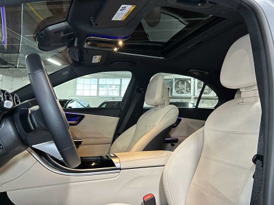 2025 Mercedes-Benz C 300 C 300