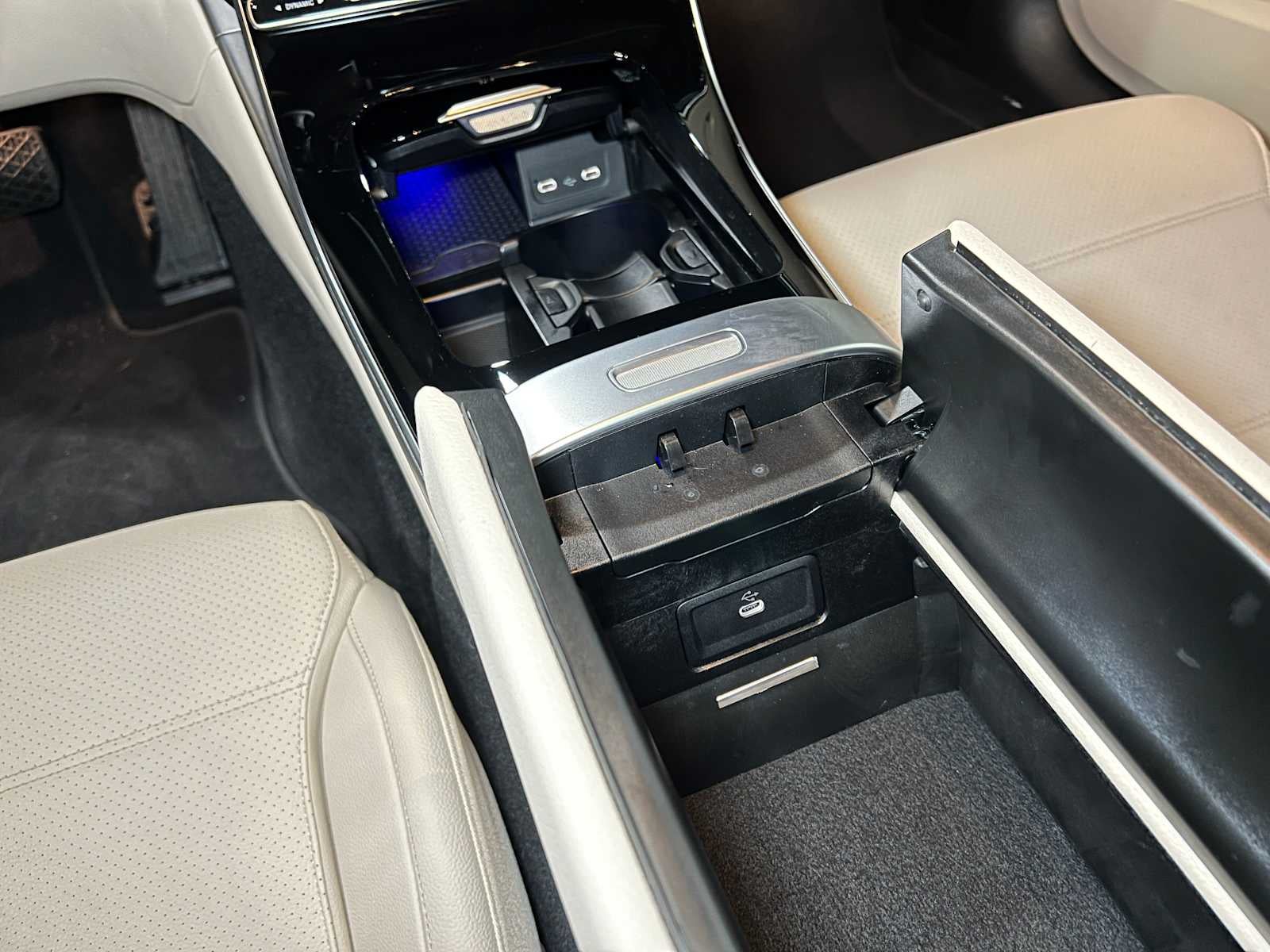 2025 Mercedes-Benz C 300 C 300