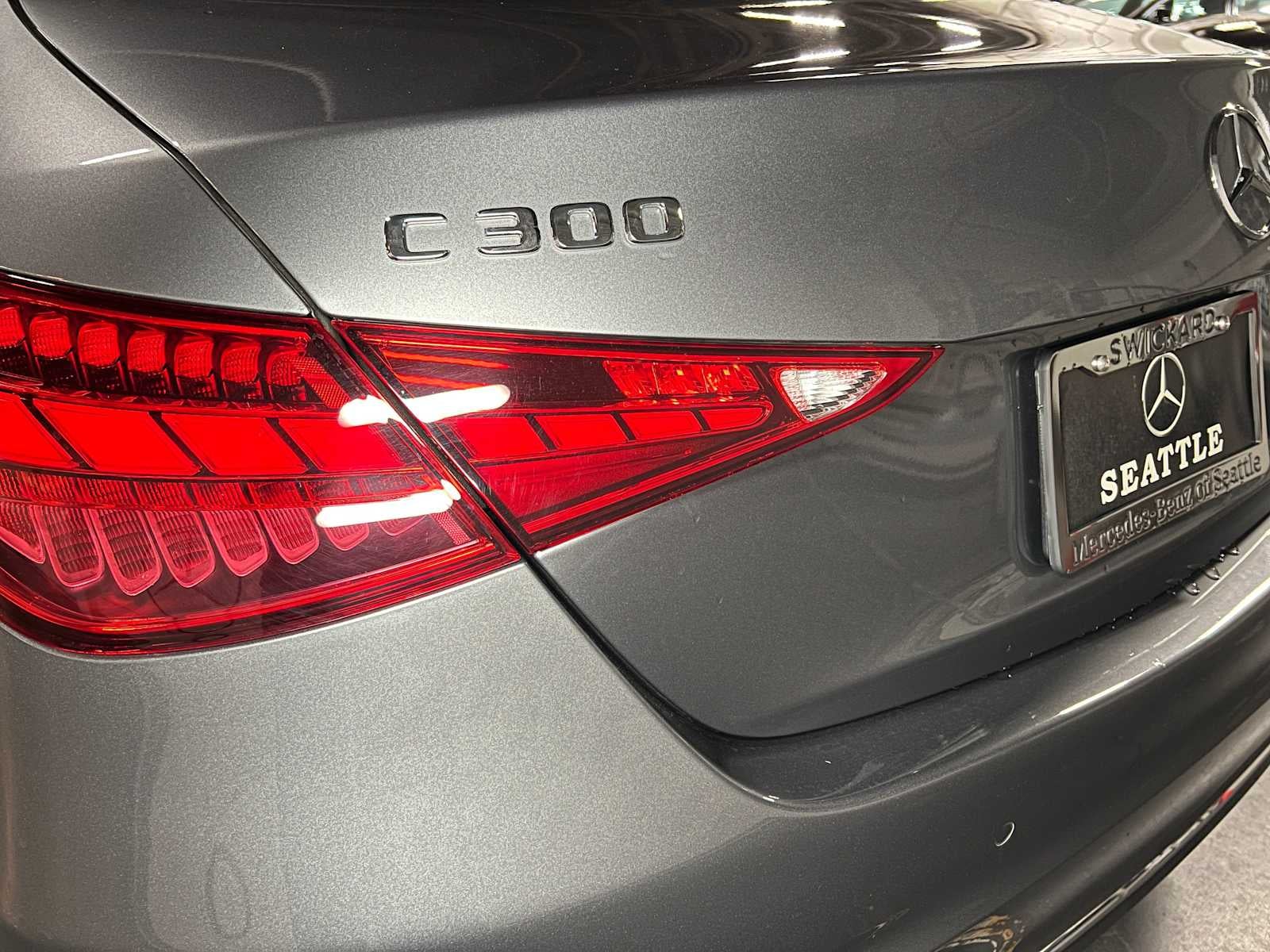2025 Mercedes-Benz C 300 C 300