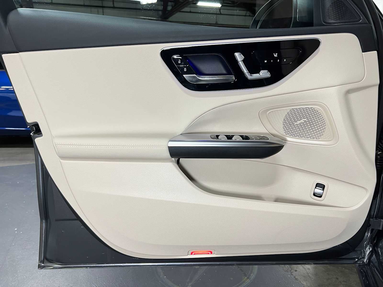 2025 Mercedes-Benz C 300 C 300