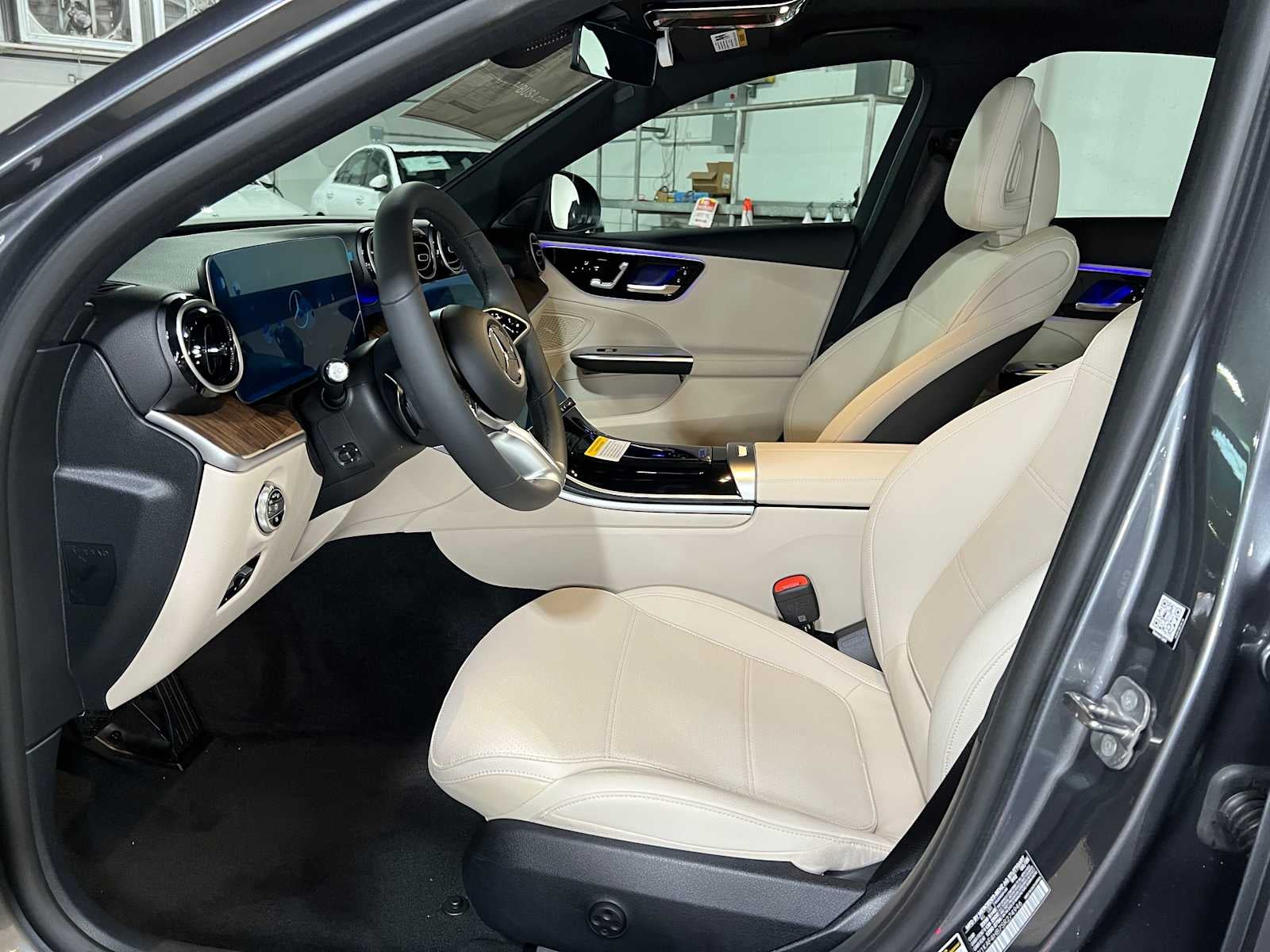 2025 Mercedes-Benz C 300 C 300