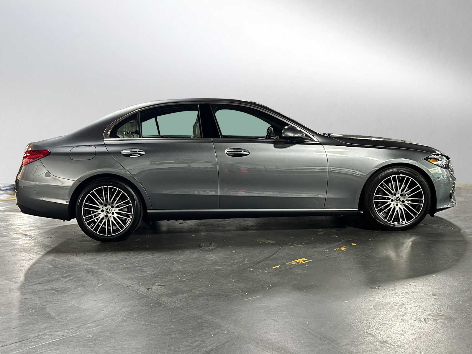 2025 Mercedes-Benz C 300 C 300