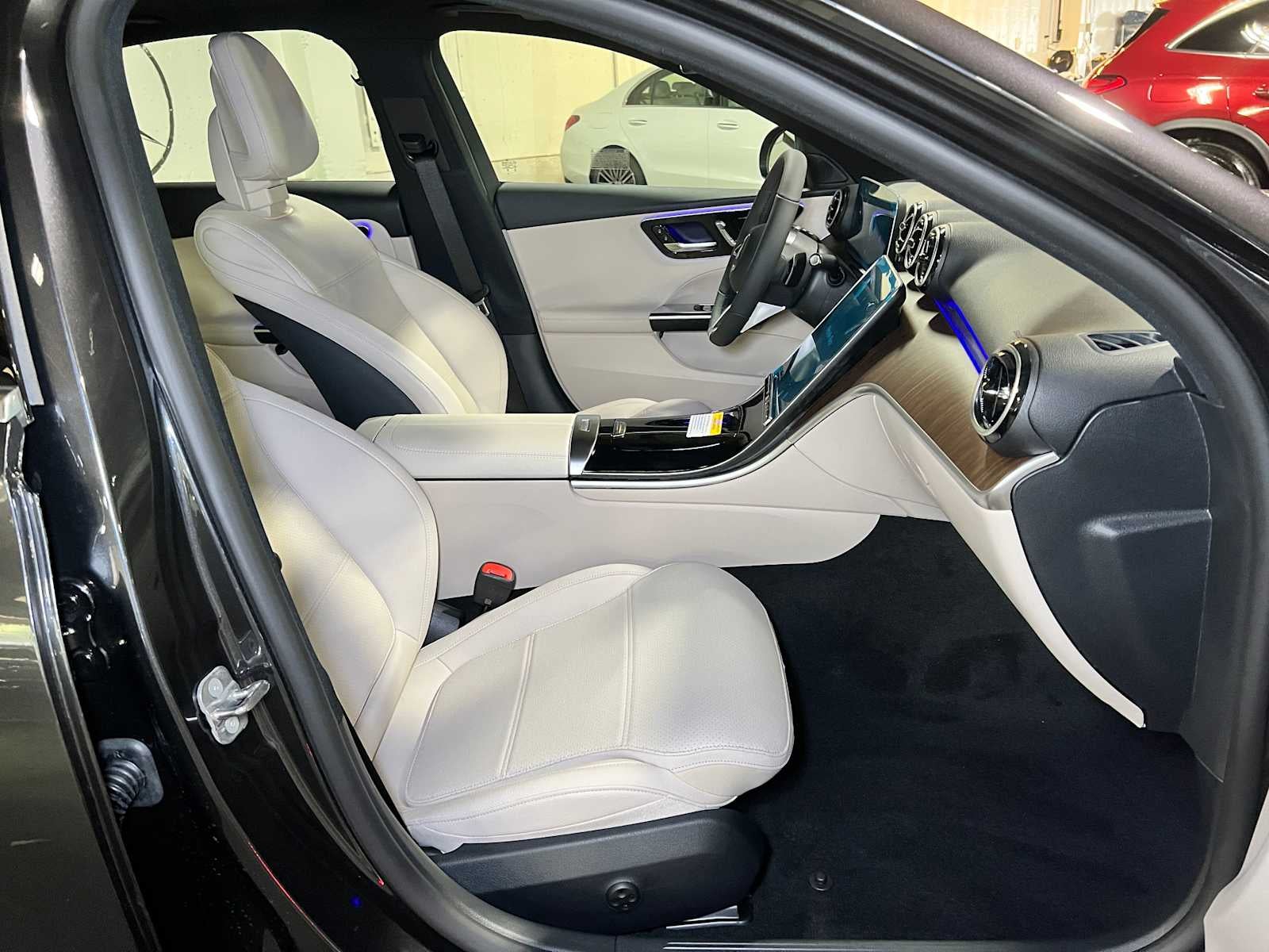 2025 Mercedes-Benz C 300 C 300