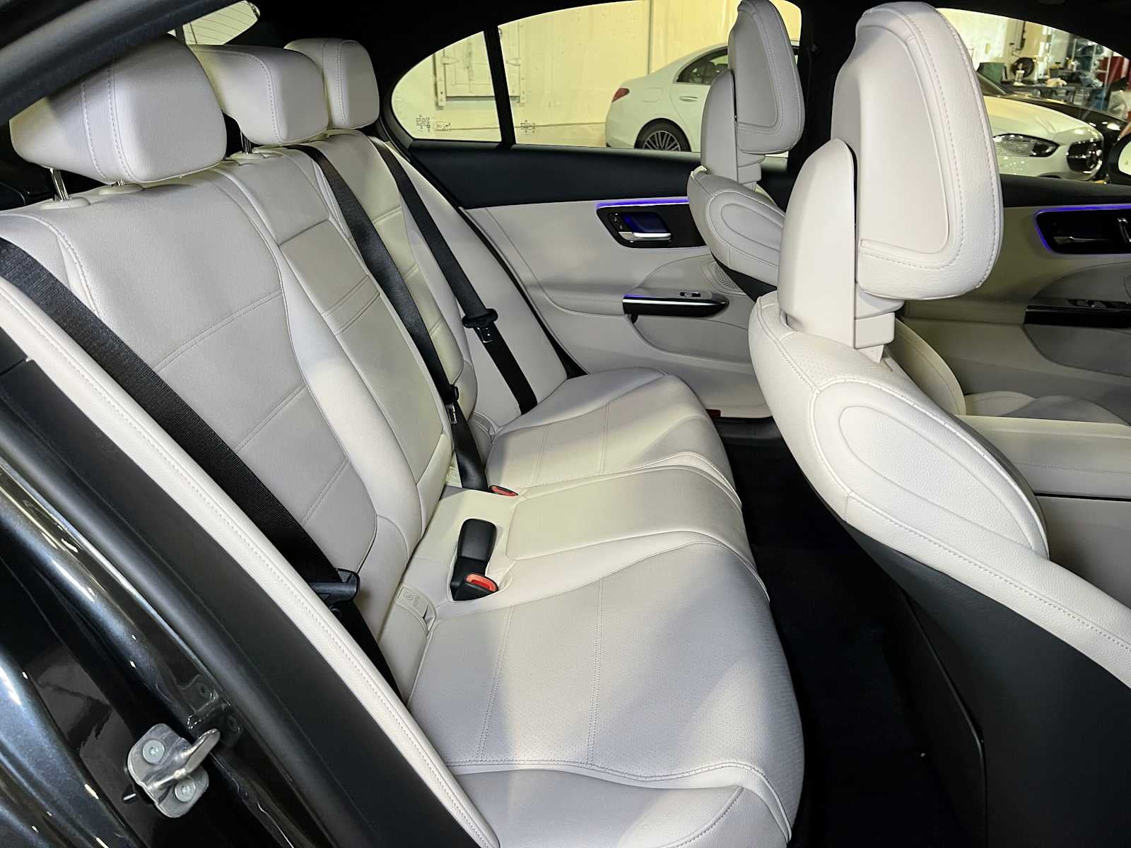 2025 Mercedes-Benz C 300 C 300