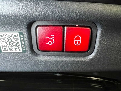 2025 Mercedes-Benz C 300 C 300