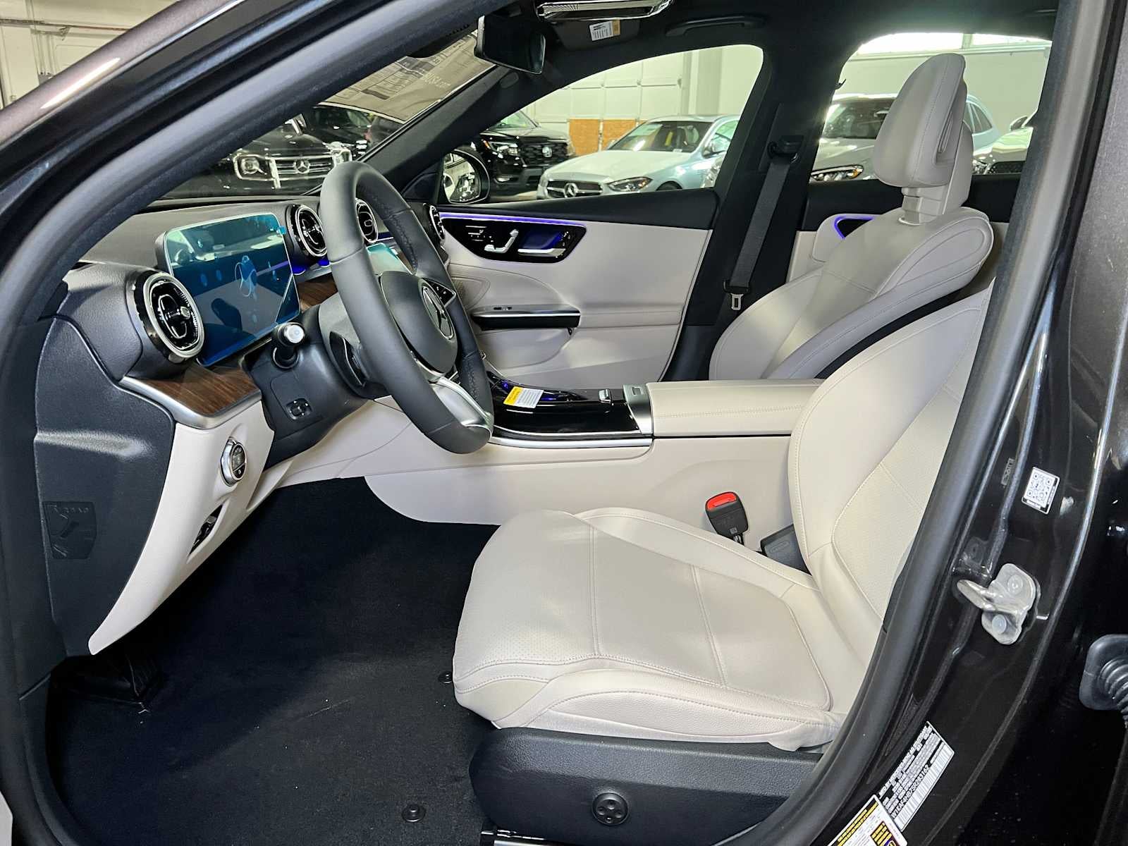 2025 Mercedes-Benz C 300 C 300