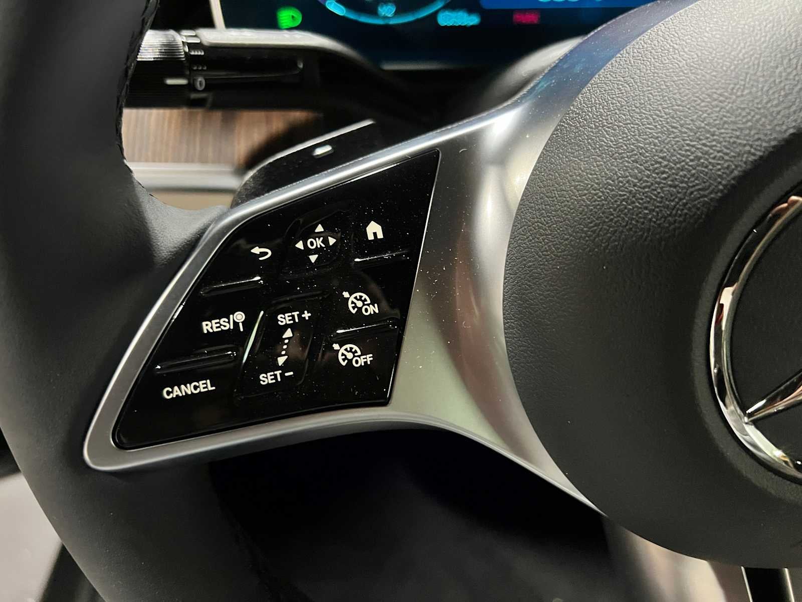 2025 Mercedes-Benz C 300 C 300