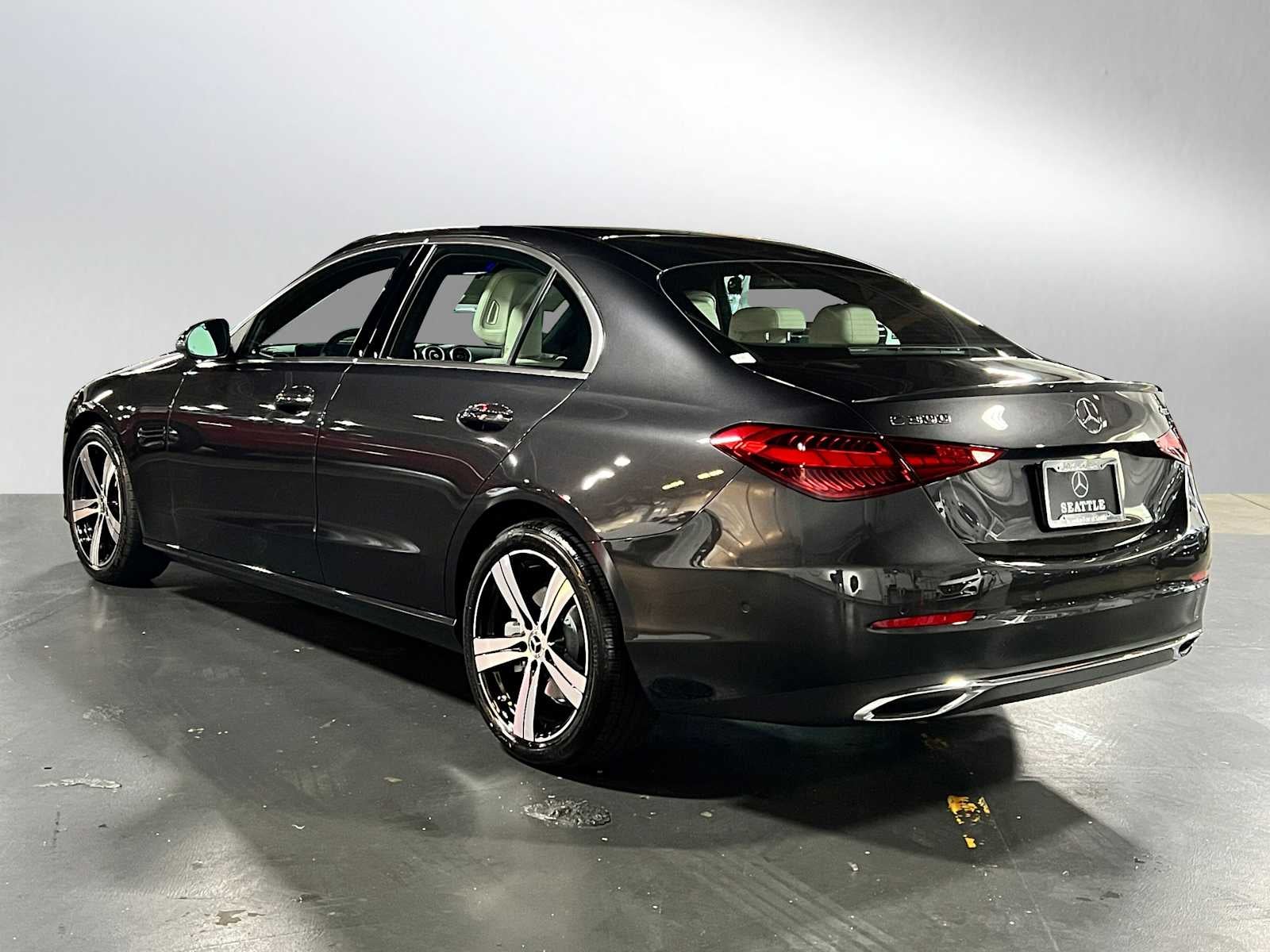 2025 Mercedes-Benz C 300 C 300