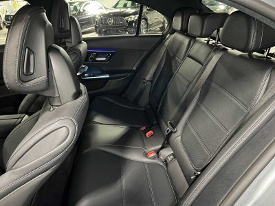2025 Mercedes-Benz C 300 4MATIC® Sedan