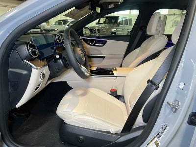 2025 Mercedes-Benz C 300 C 300