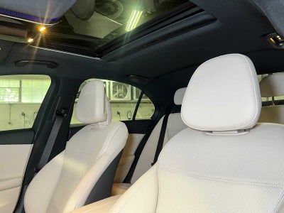 2025 Mercedes-Benz C 300 C 300
