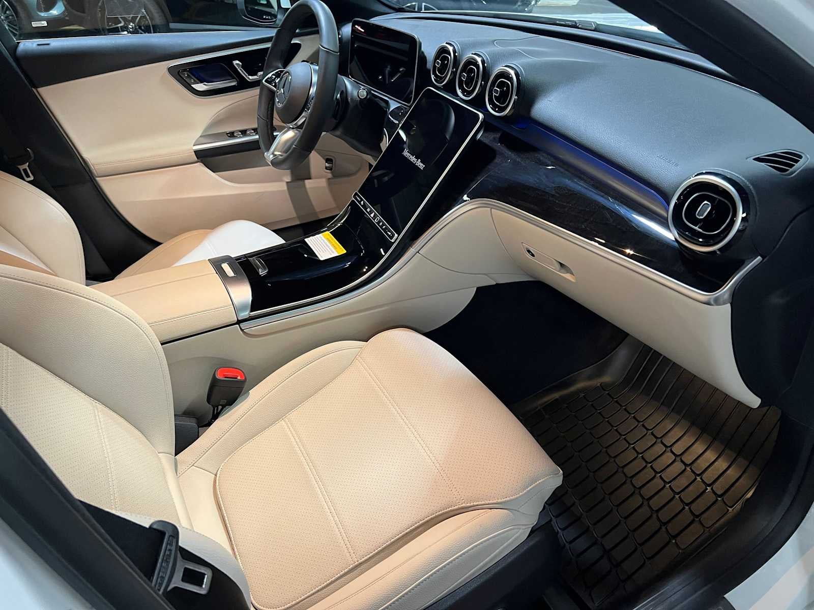 2026 Mercedes-Benz C 300 4MATIC® Sedan