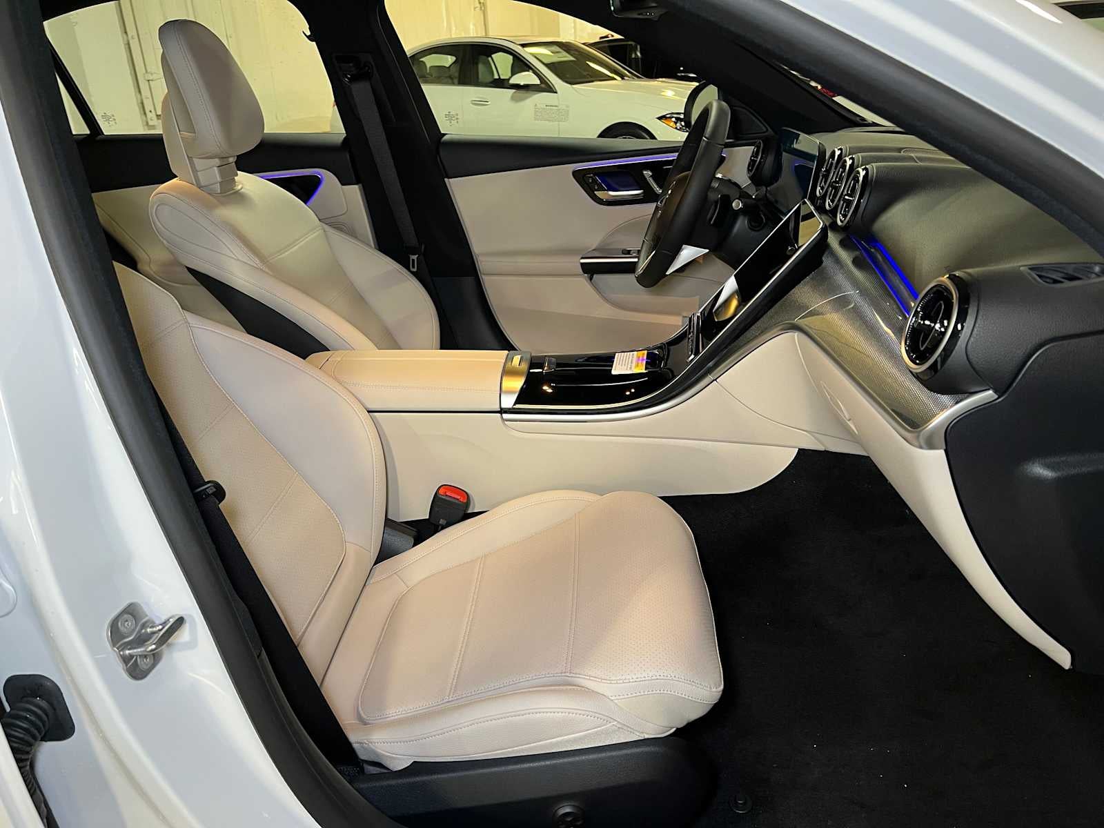 2025 Mercedes-Benz C 300 C 300