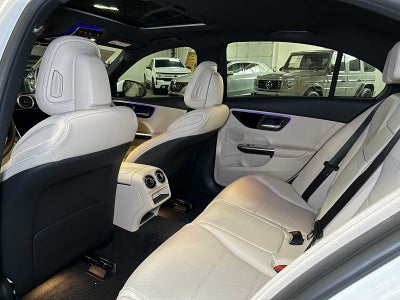 2025 Mercedes-Benz C 300 C 300