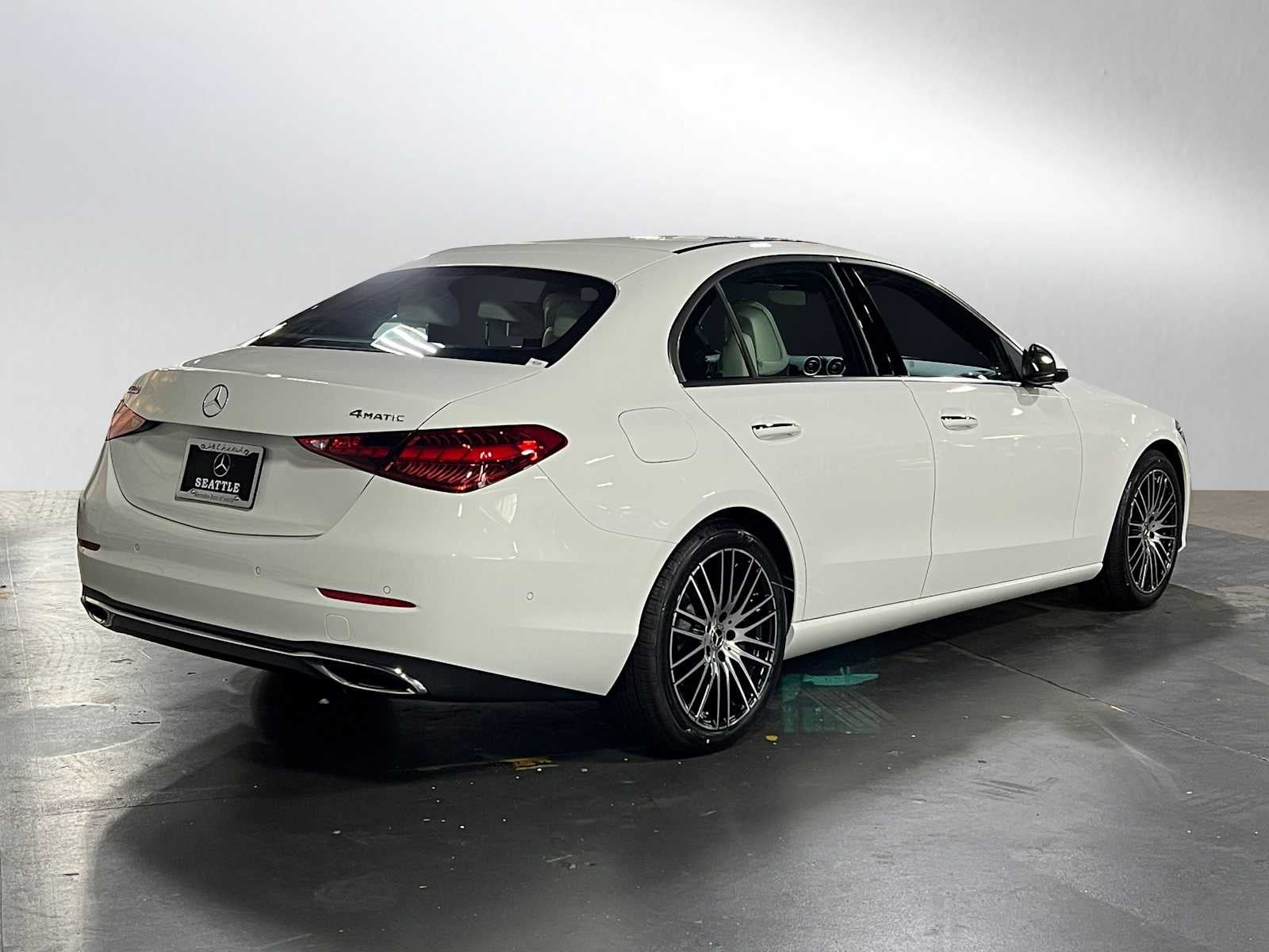 2025 Mercedes-Benz C 300 C 300