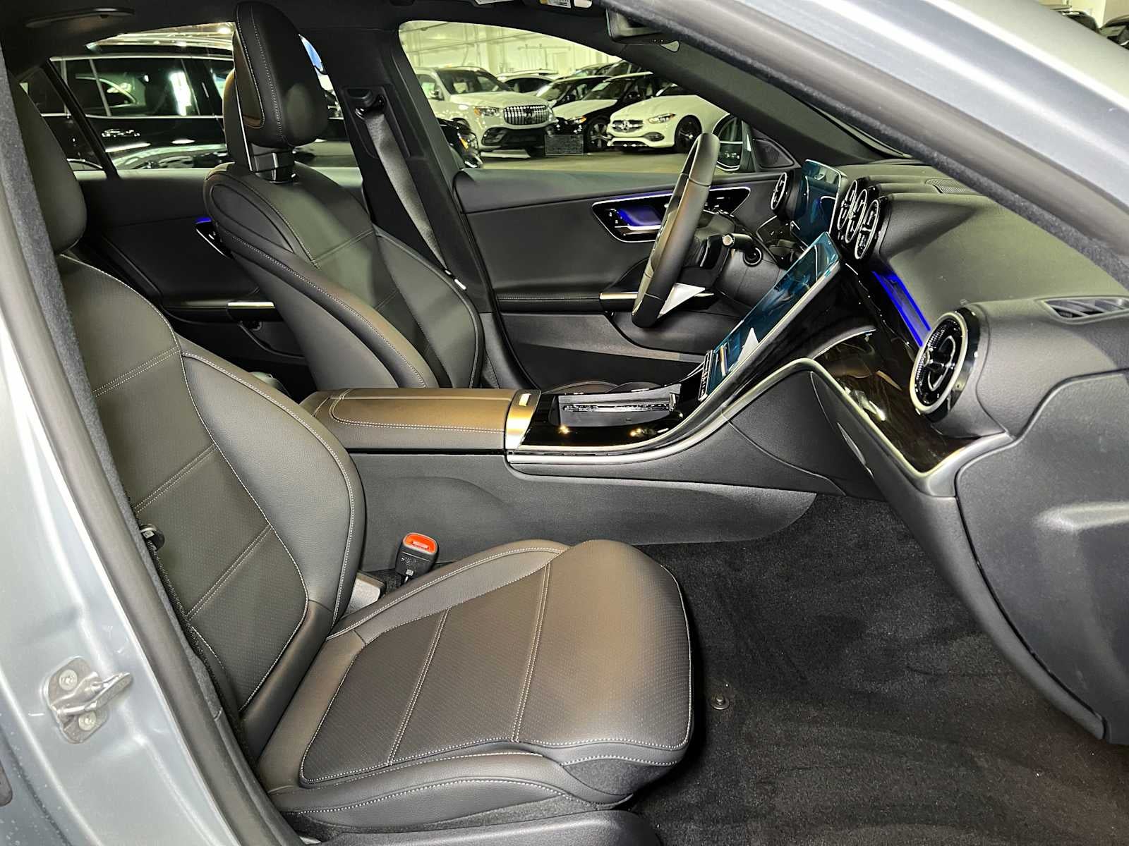 2025 Mercedes-Benz C 300 C 300
