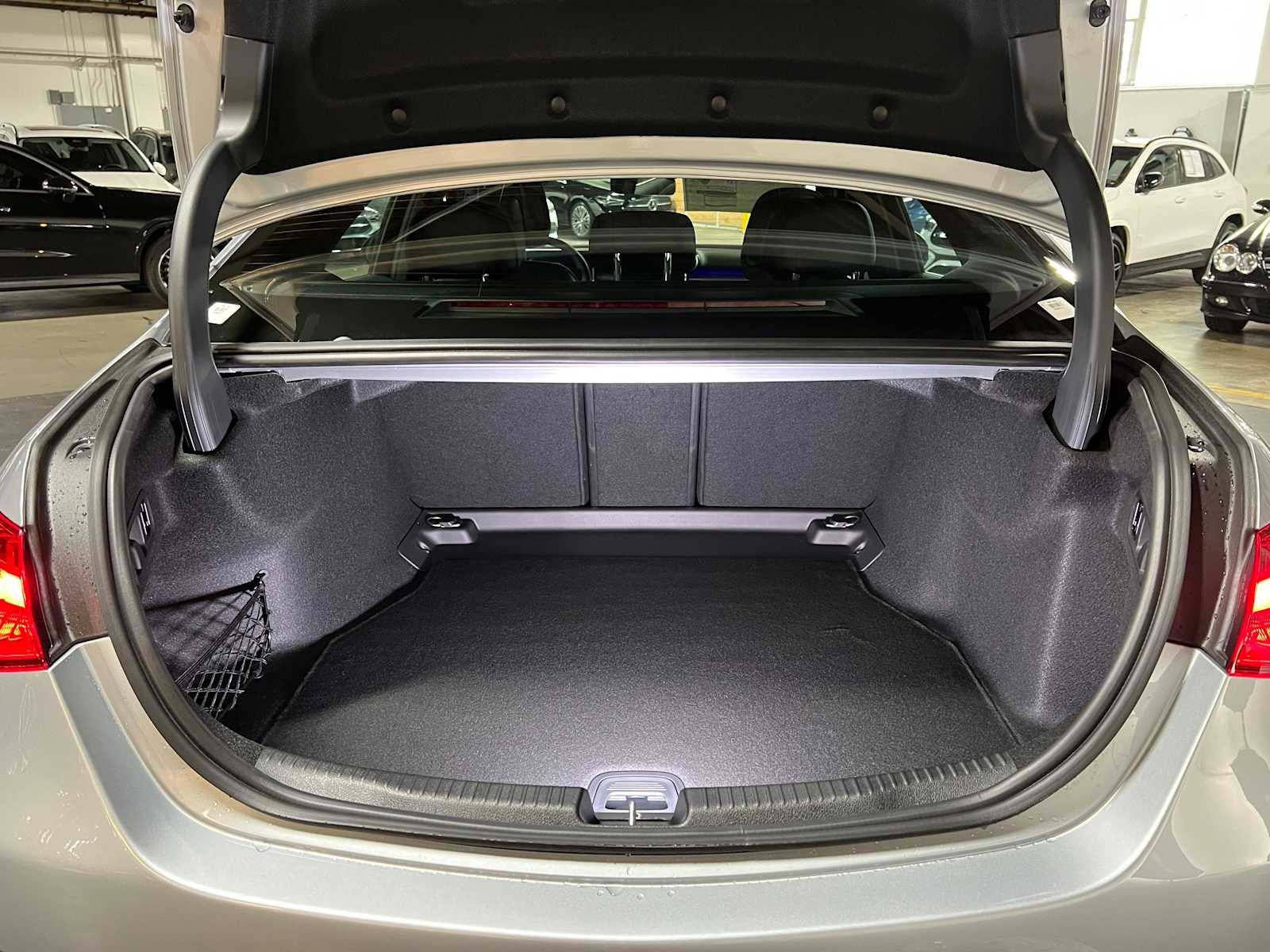 2025 Mercedes-Benz C 300 C 300