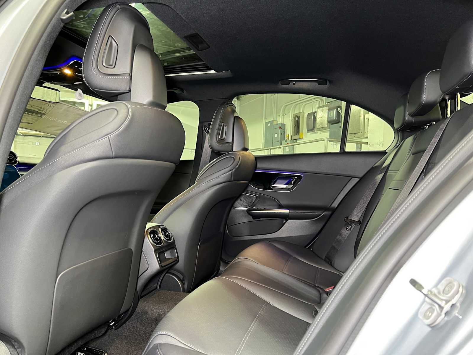 2025 Mercedes-Benz C 300 C 300