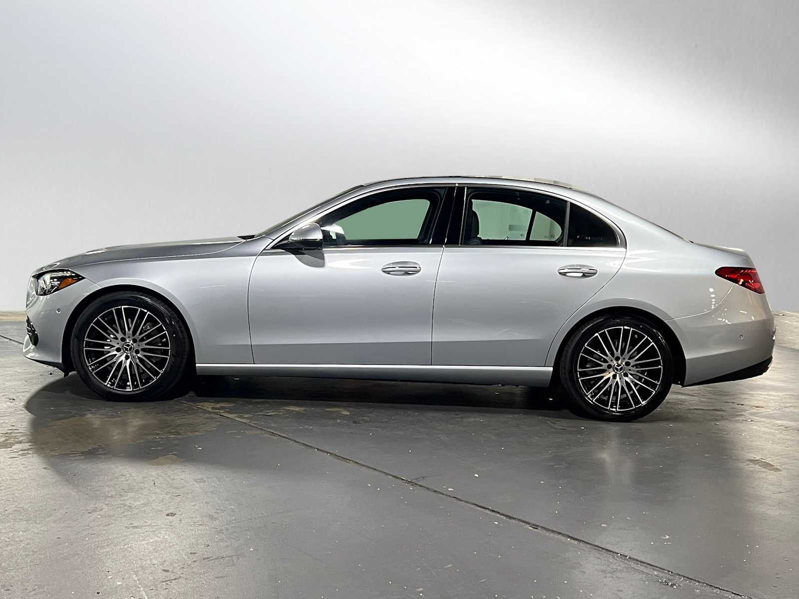 2025 Mercedes-Benz C 300 C 300
