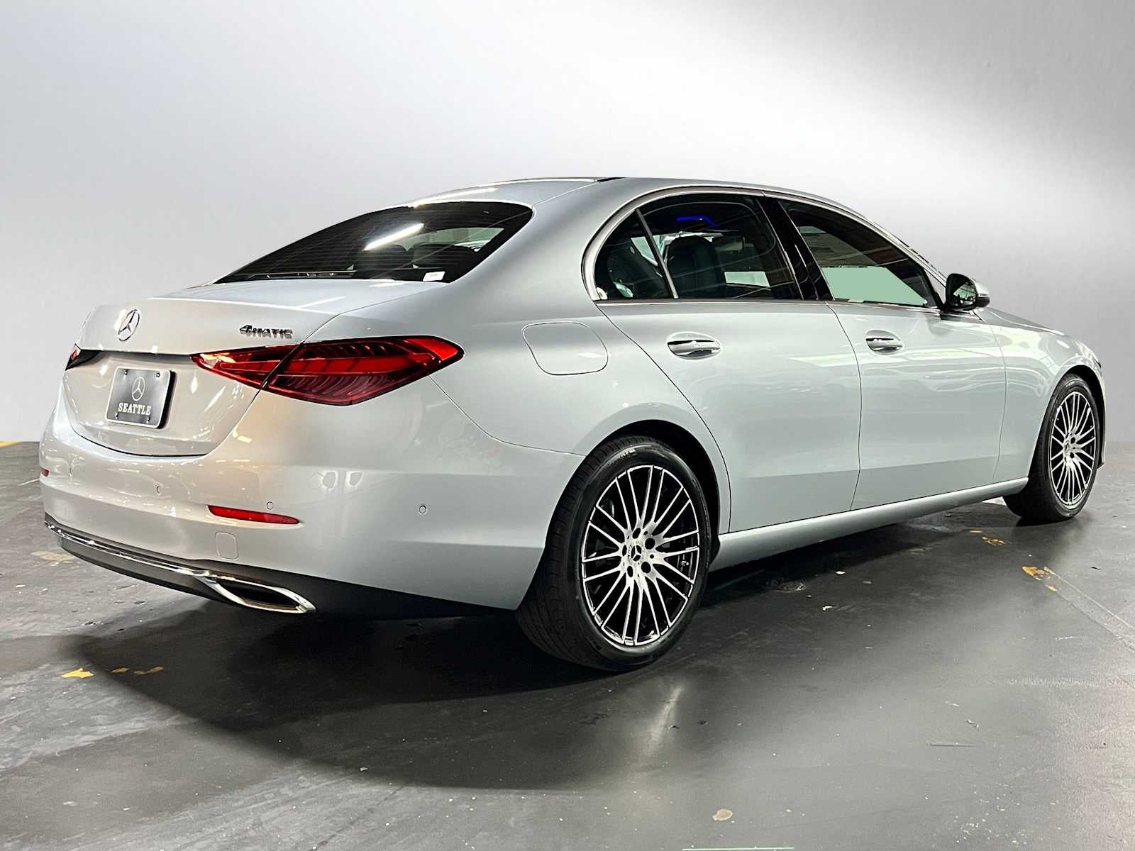 2025 Mercedes-Benz C 300 C 300