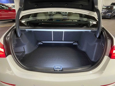 2025 Mercedes-Benz C 300 C 300