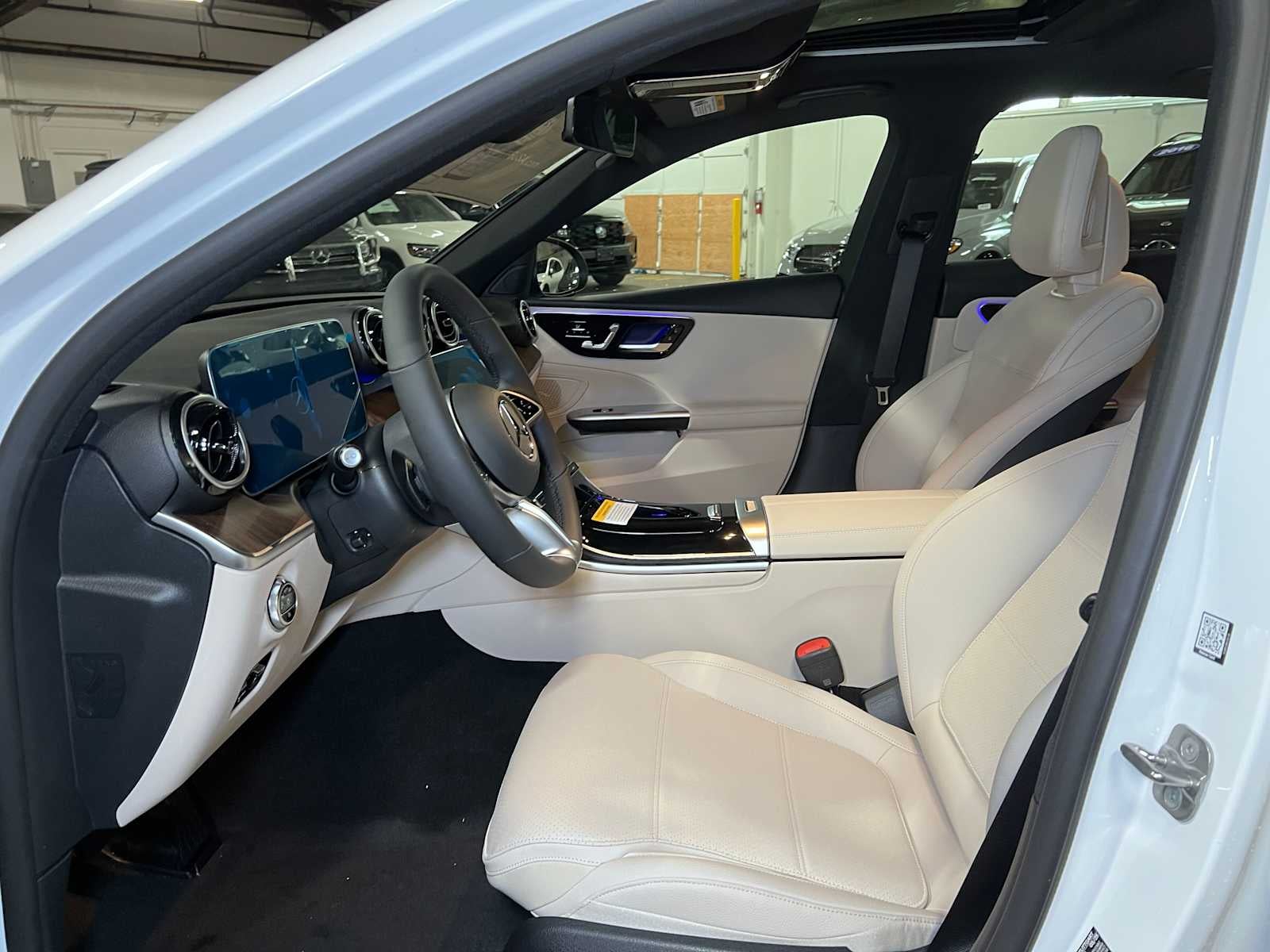 2025 Mercedes-Benz C 300 C 300