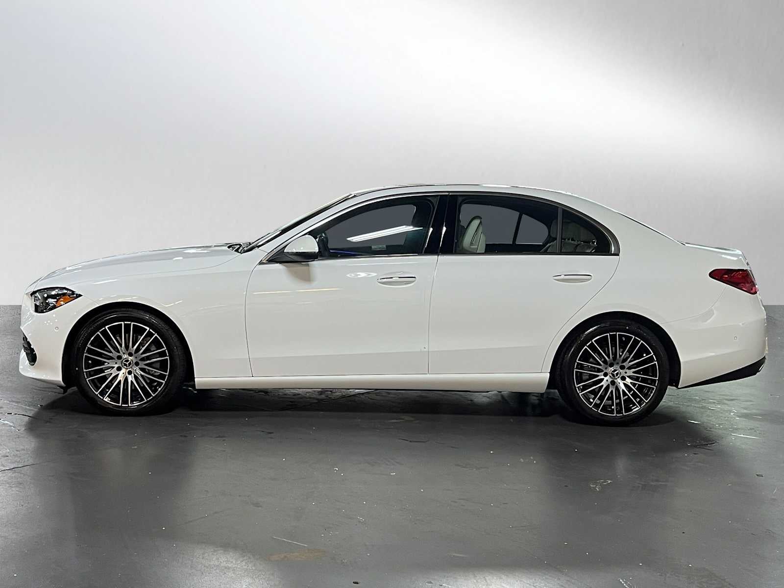 2025 Mercedes-Benz C 300 C 300