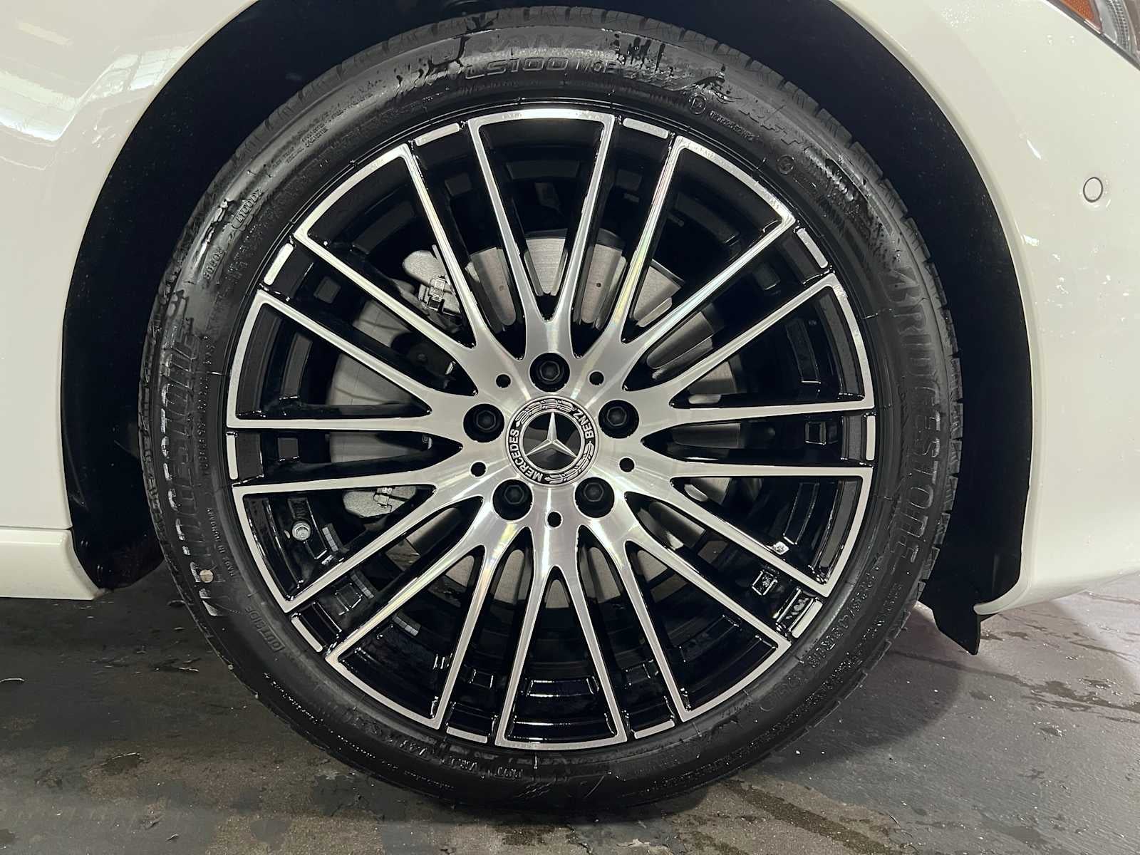 2025 Mercedes-Benz C 300 C 300