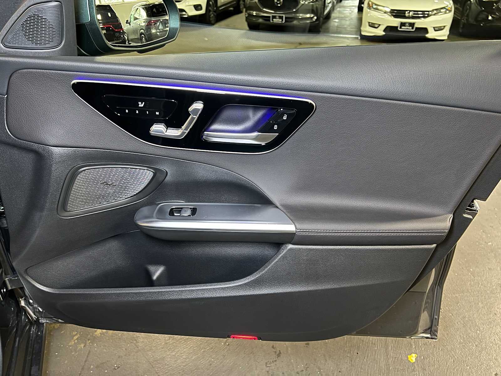 2025 Mercedes-Benz C 300 C 300