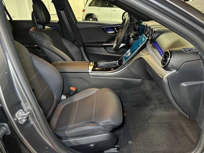 2025 Mercedes-Benz C 300 C 300