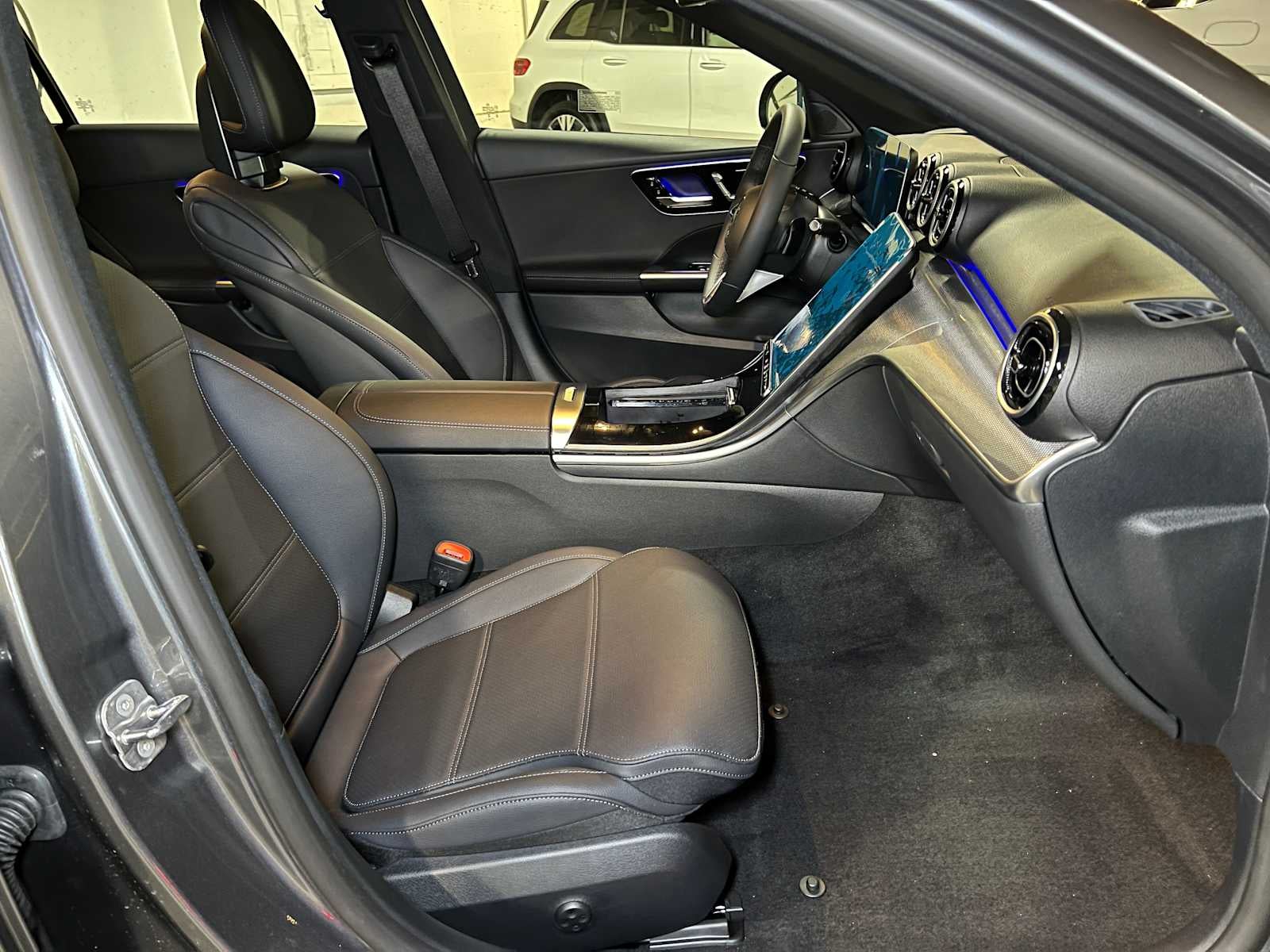 2025 Mercedes-Benz C 300 C 300