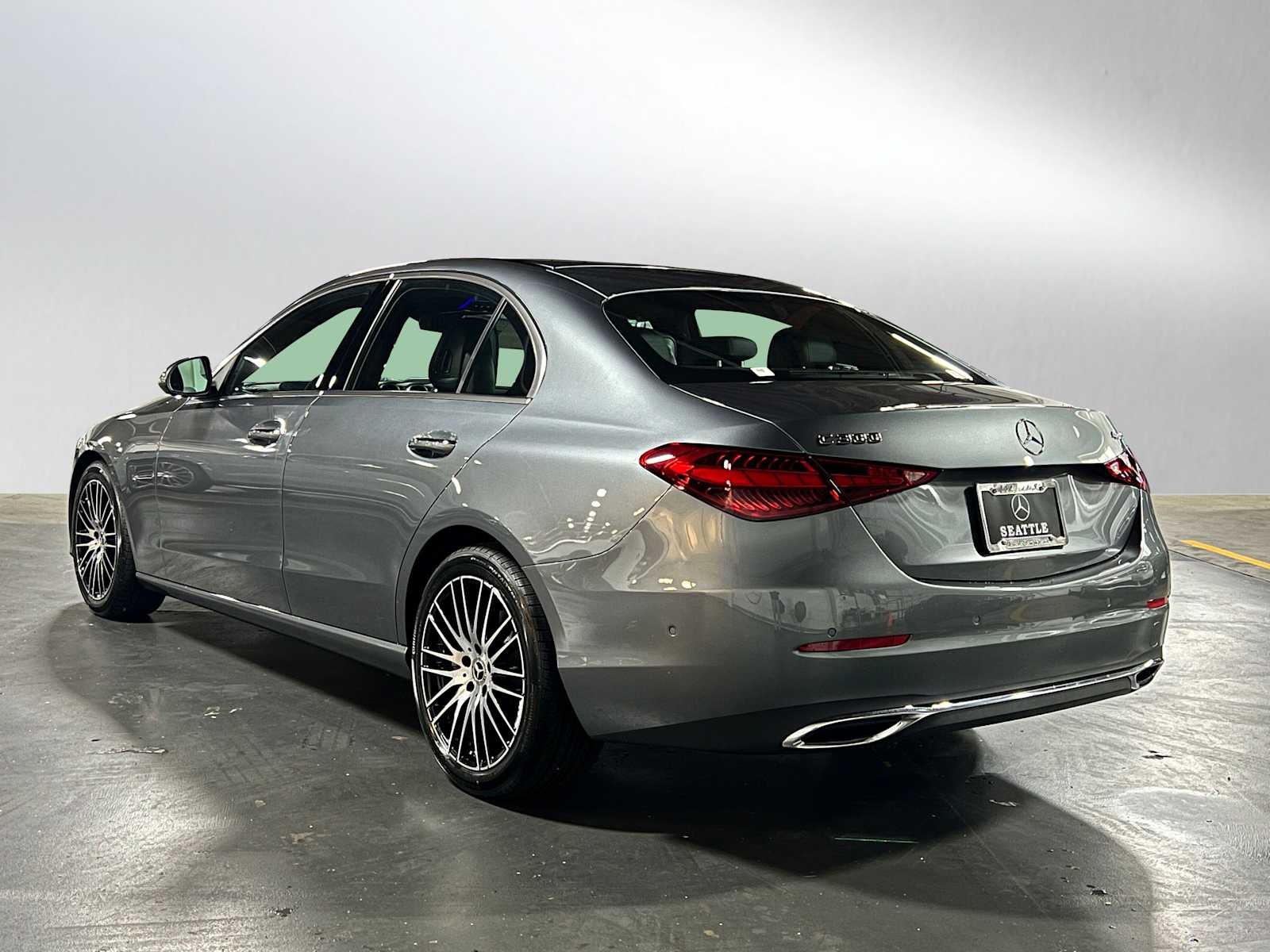 2025 Mercedes-Benz C 300 C 300