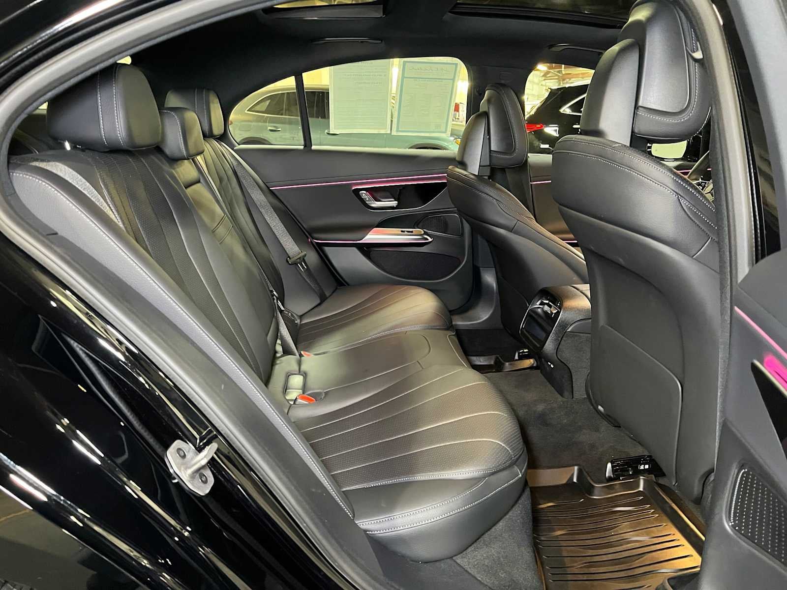 2026 Mercedes-Benz E 350 4MATIC® Sedan