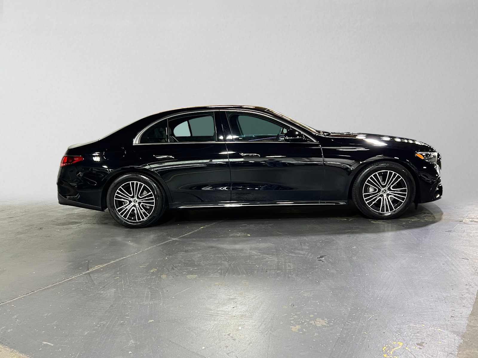 2026 Mercedes-Benz E 350 4MATIC® Sedan