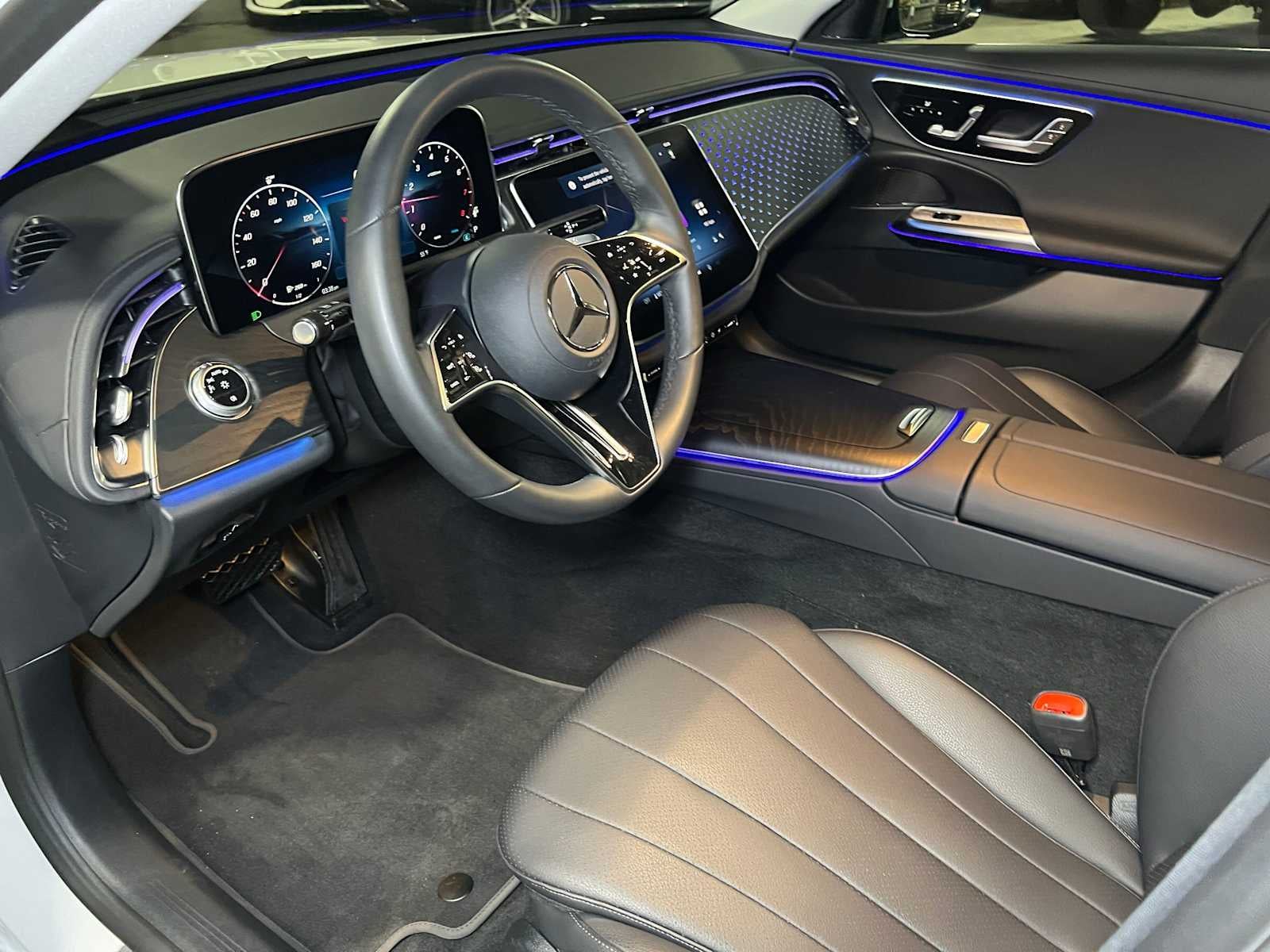 2026 Mercedes-Benz E 350 4MATIC® Sedan