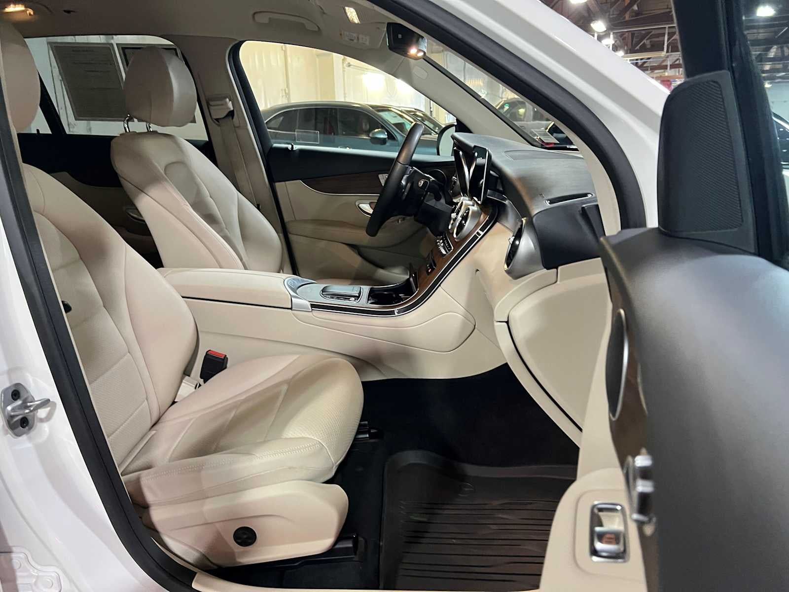 2022 Mercedes-Benz GLC 300 4MATIC® SUV