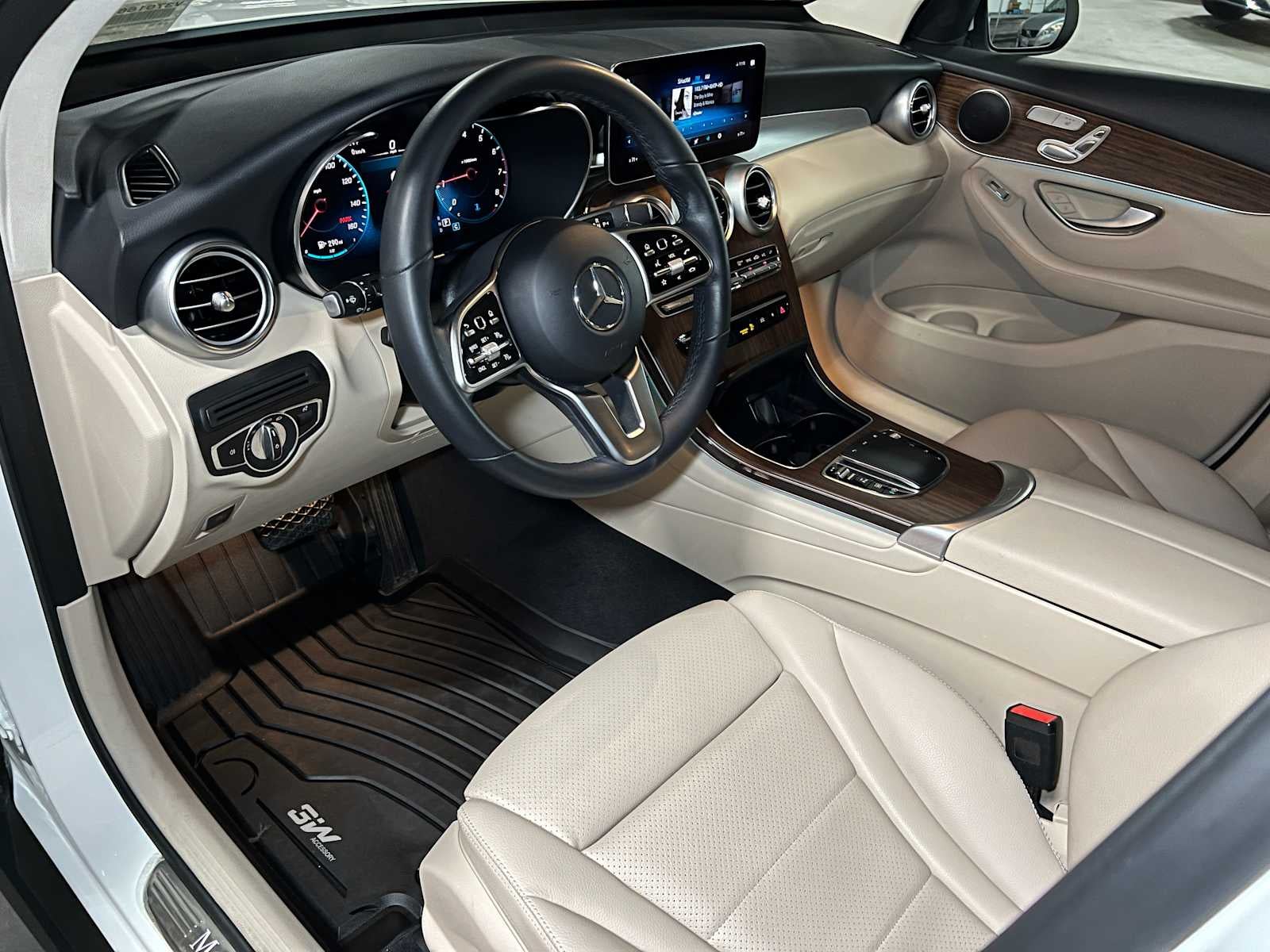 2022 Mercedes-Benz GLC GLC 300