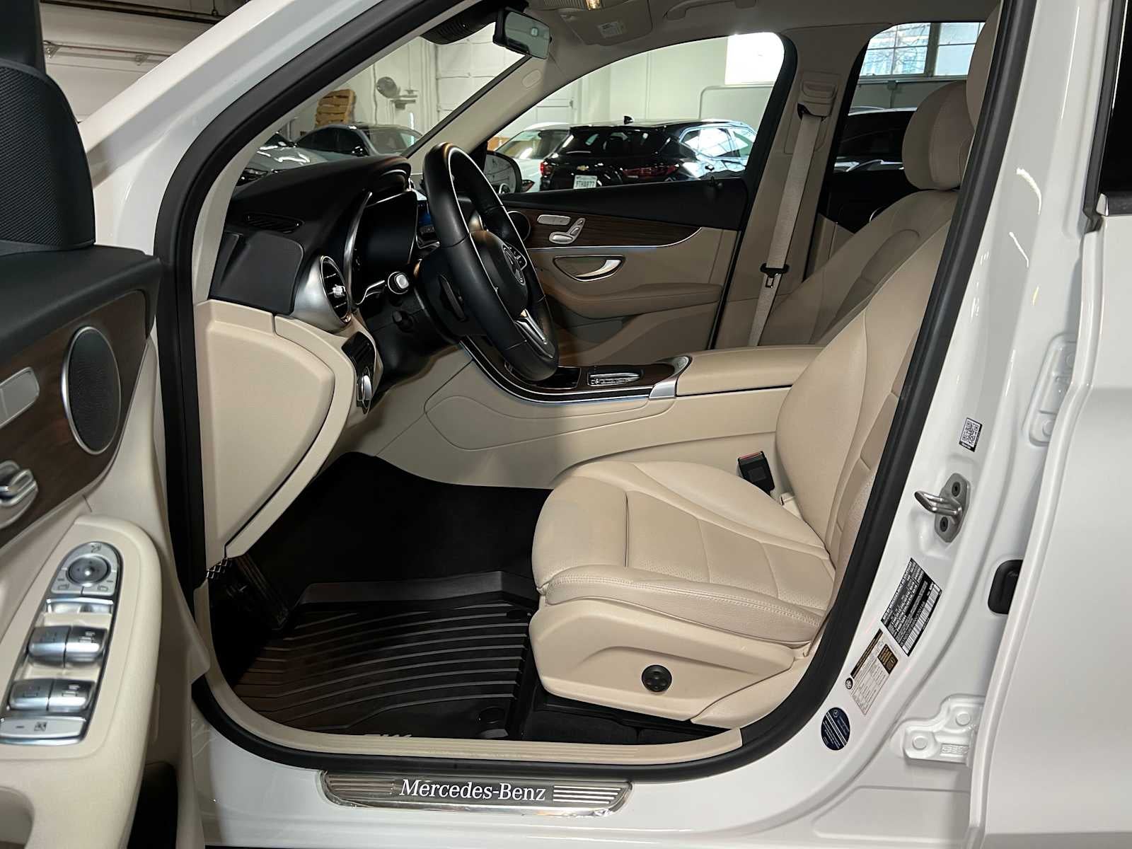 2022 Mercedes-Benz GLC GLC 300