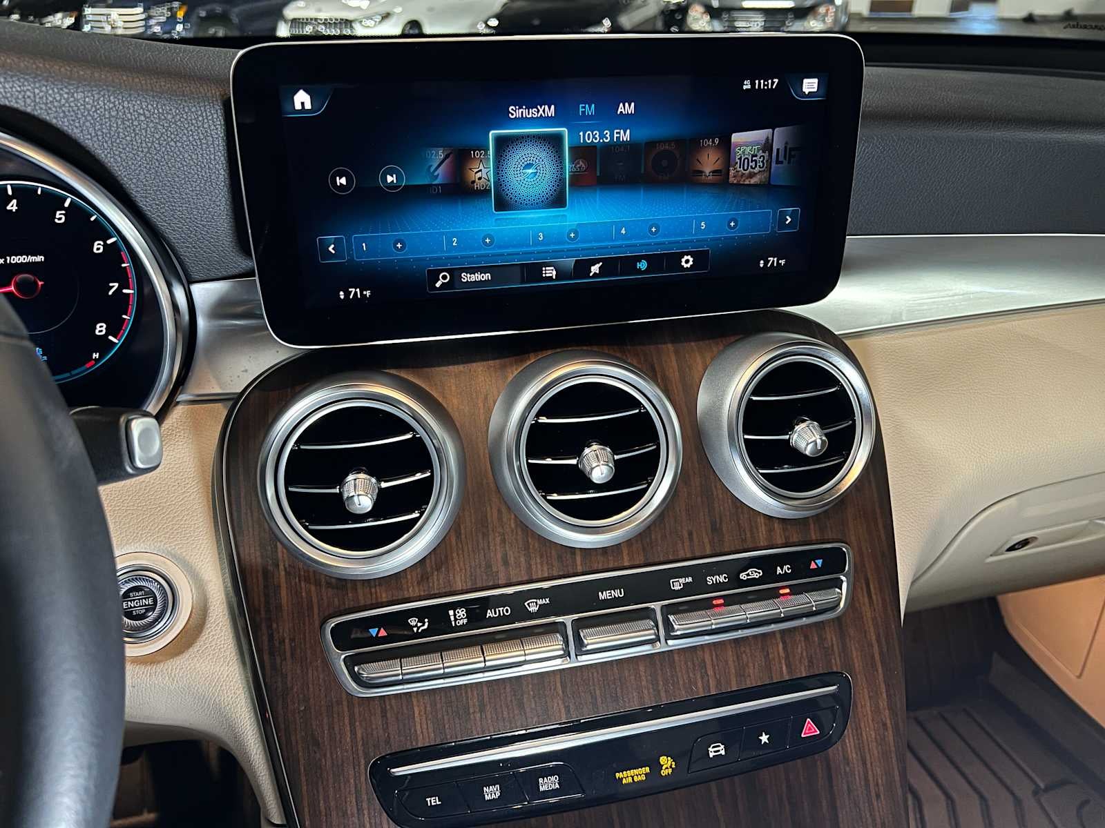 2022 Mercedes-Benz GLC GLC 300