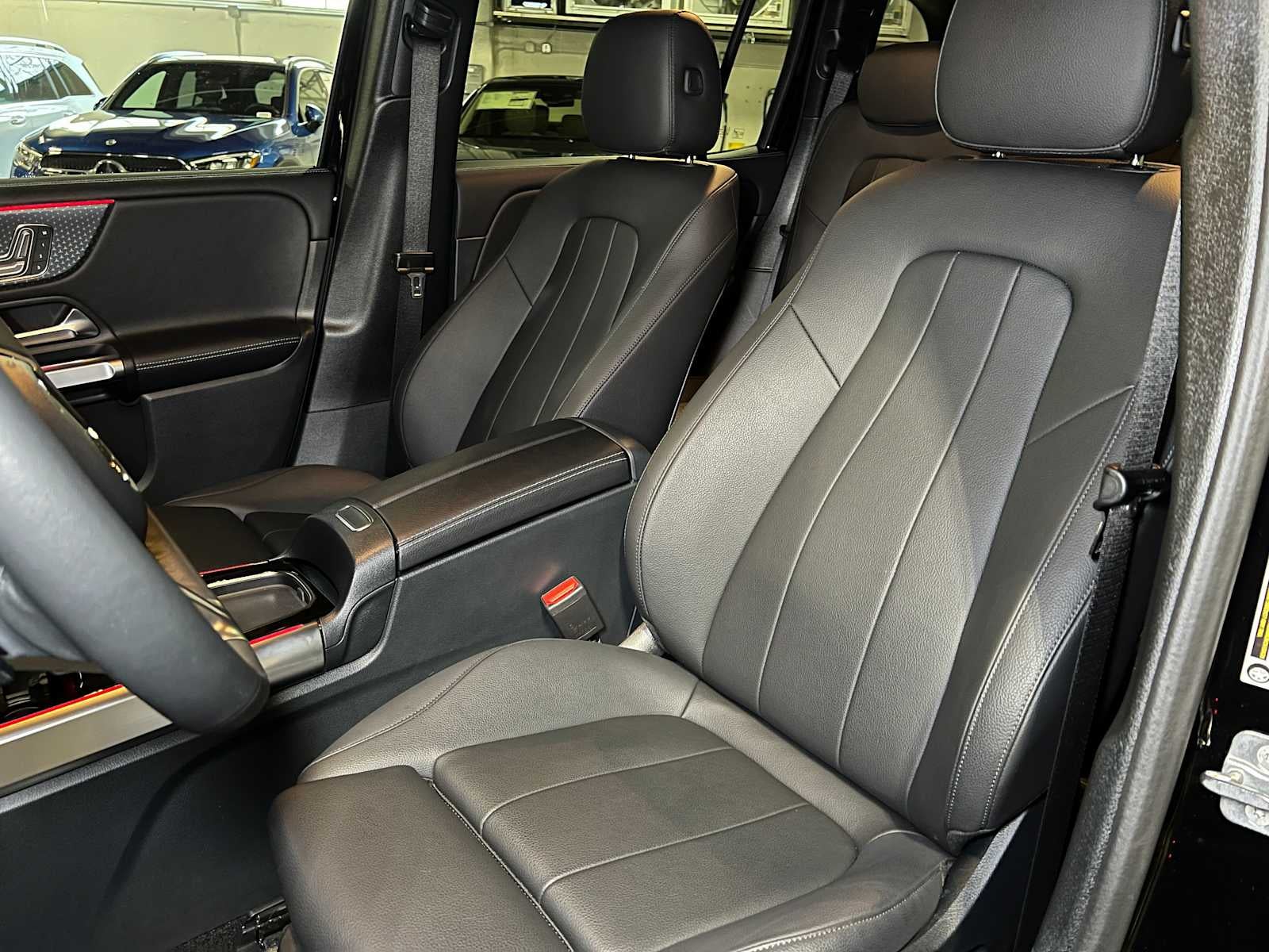 2025 Mercedes-Benz GLB GLB 250