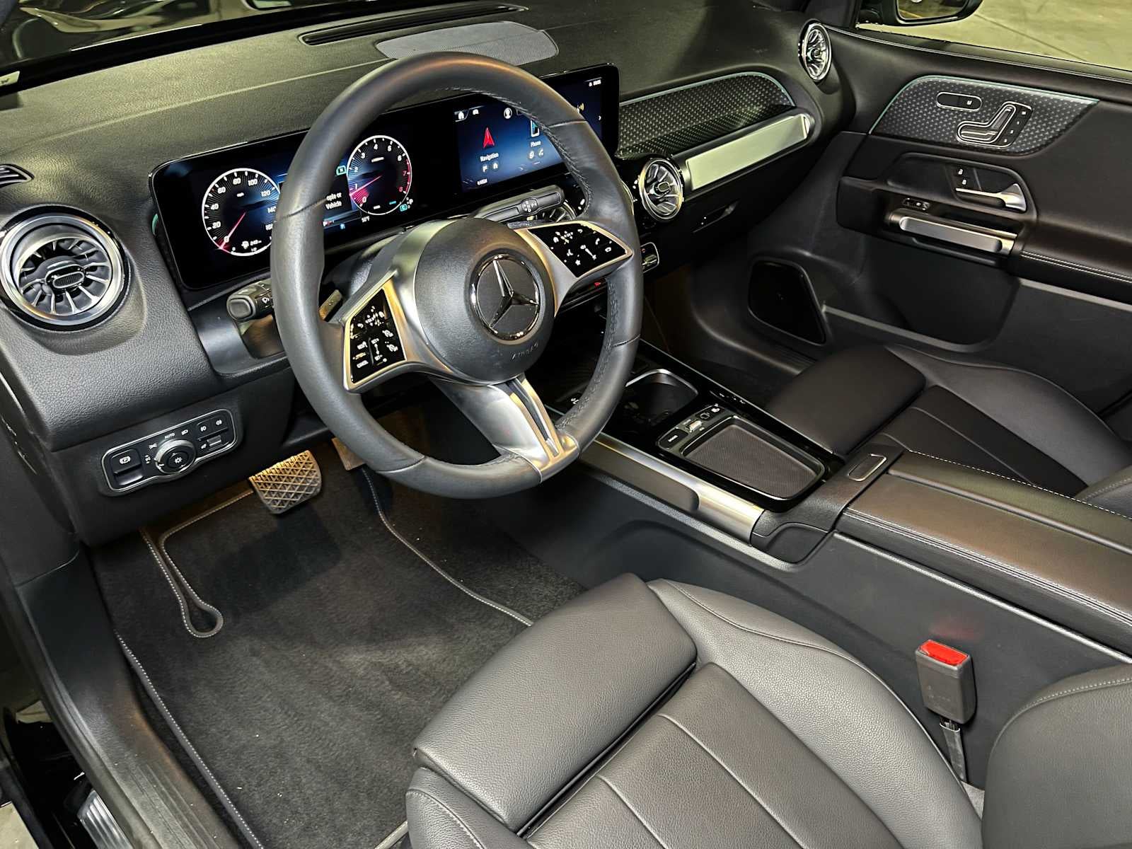 2025 Mercedes-Benz GLB GLB 250