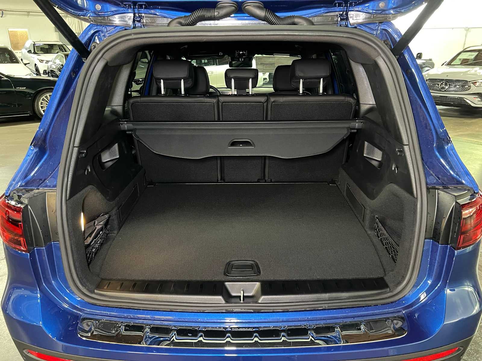 2025 Mercedes-Benz GLB 250 4MATIC® SUV