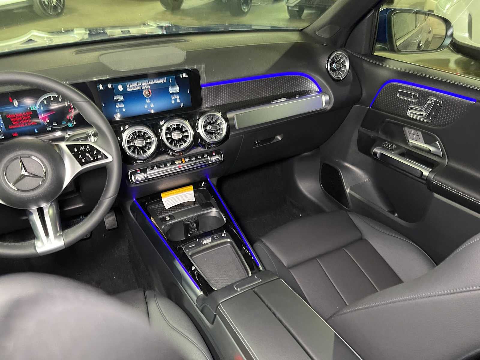 2025 Mercedes-Benz GLB 250 4MATIC® SUV