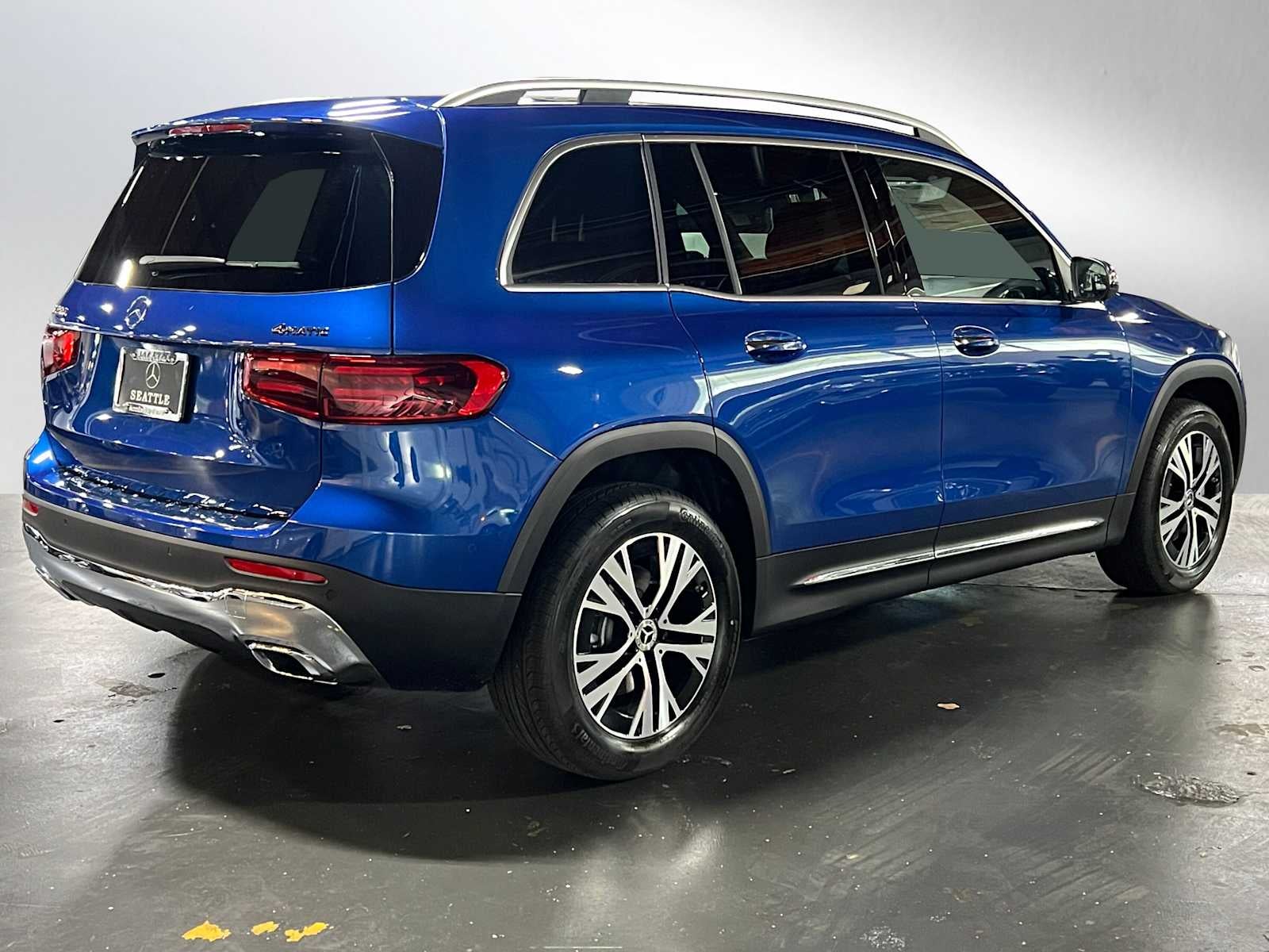 2025 Mercedes-Benz GLB 250 4MATIC® SUV