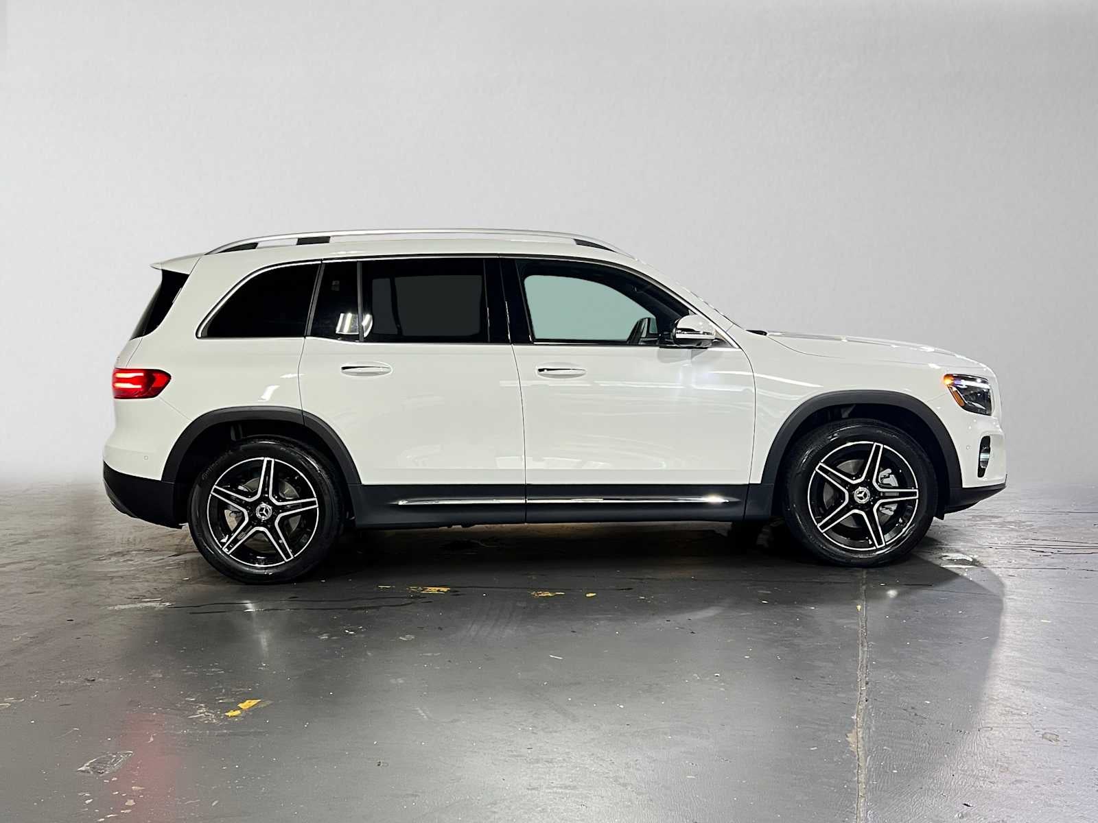 2026 Mercedes-Benz GLB 250 4MATIC® SUV