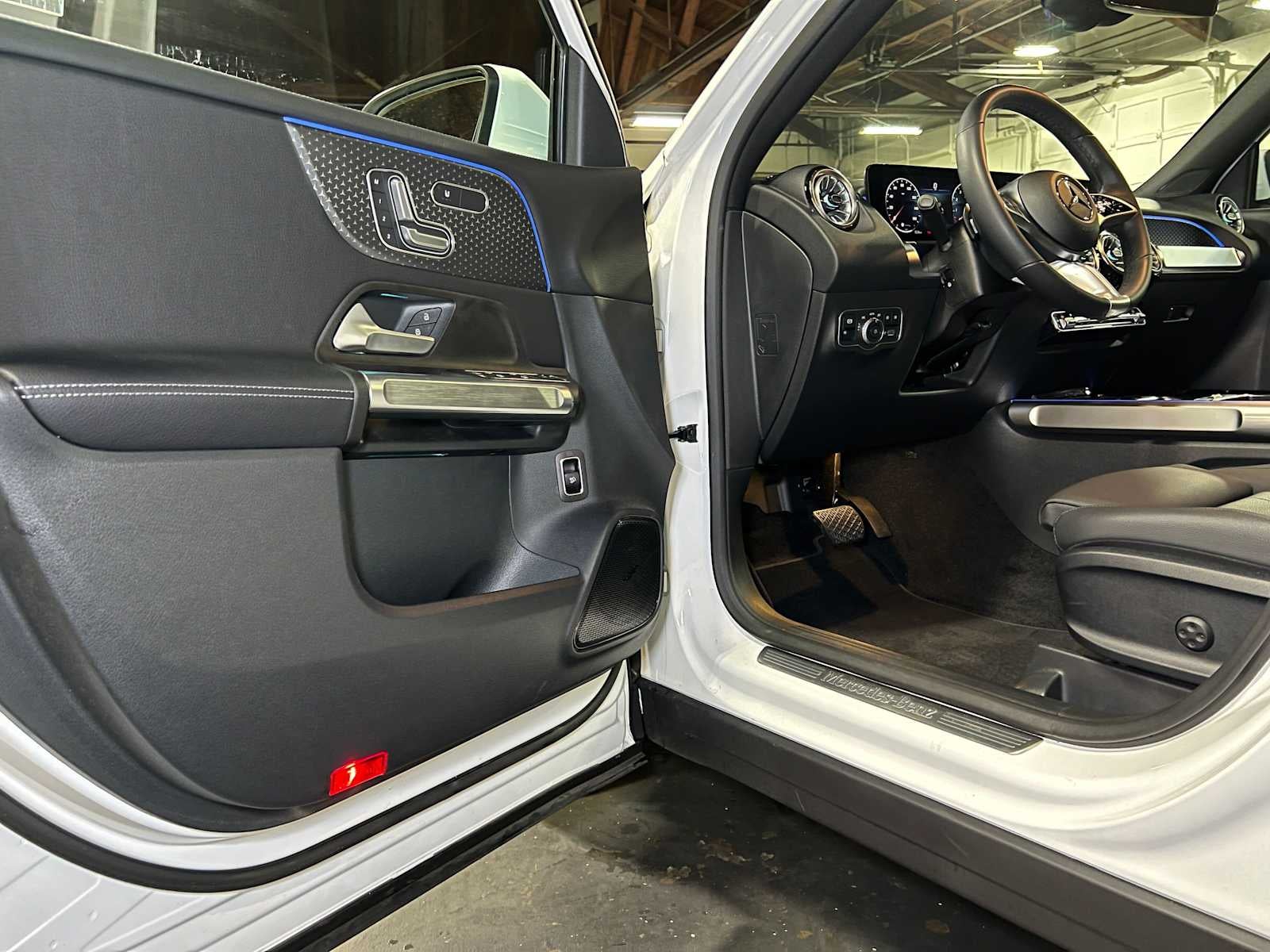 2026 Mercedes-Benz GLB 250 4MATIC® SUV