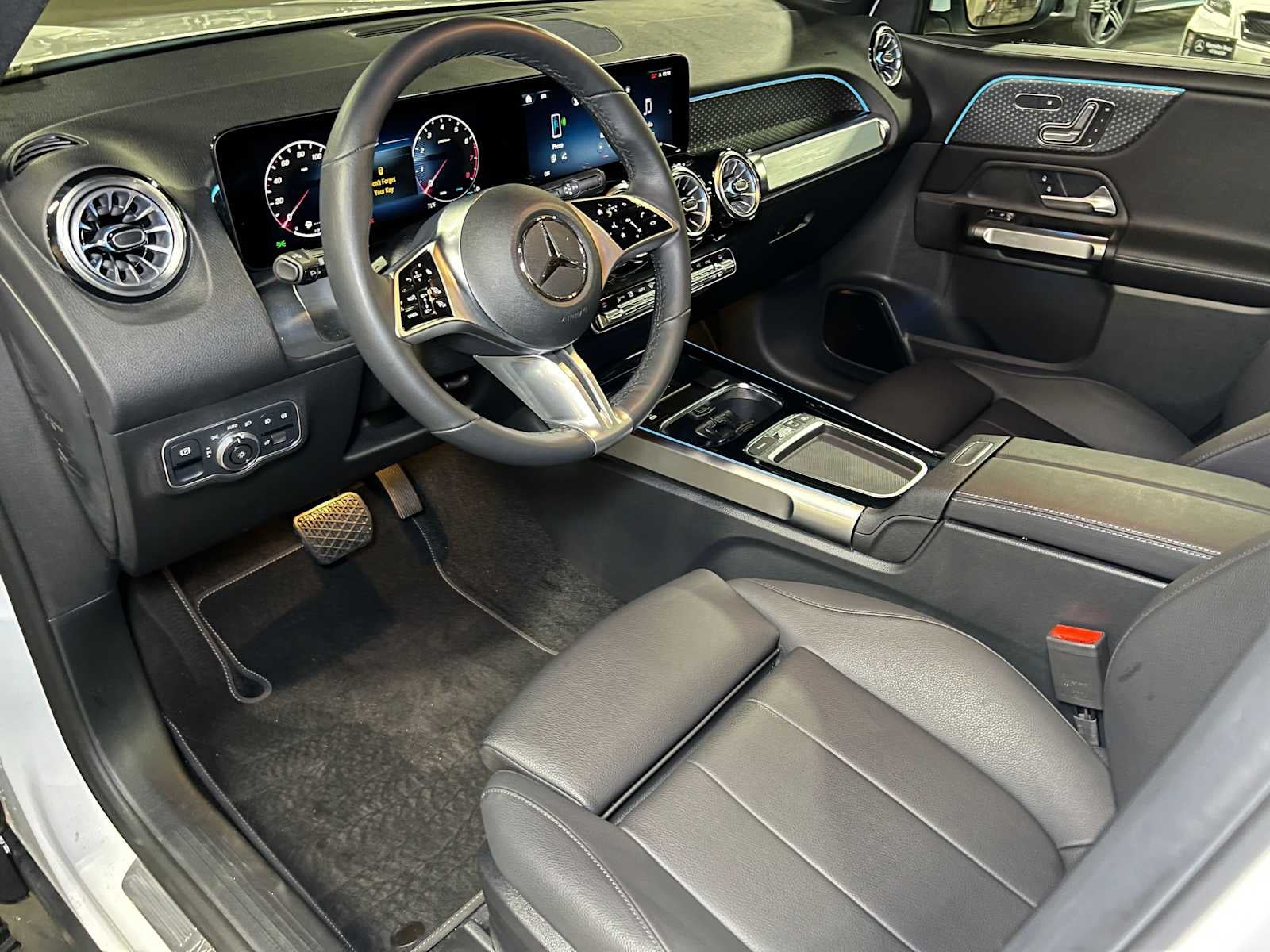 2026 Mercedes-Benz GLB 250 4MATIC® SUV