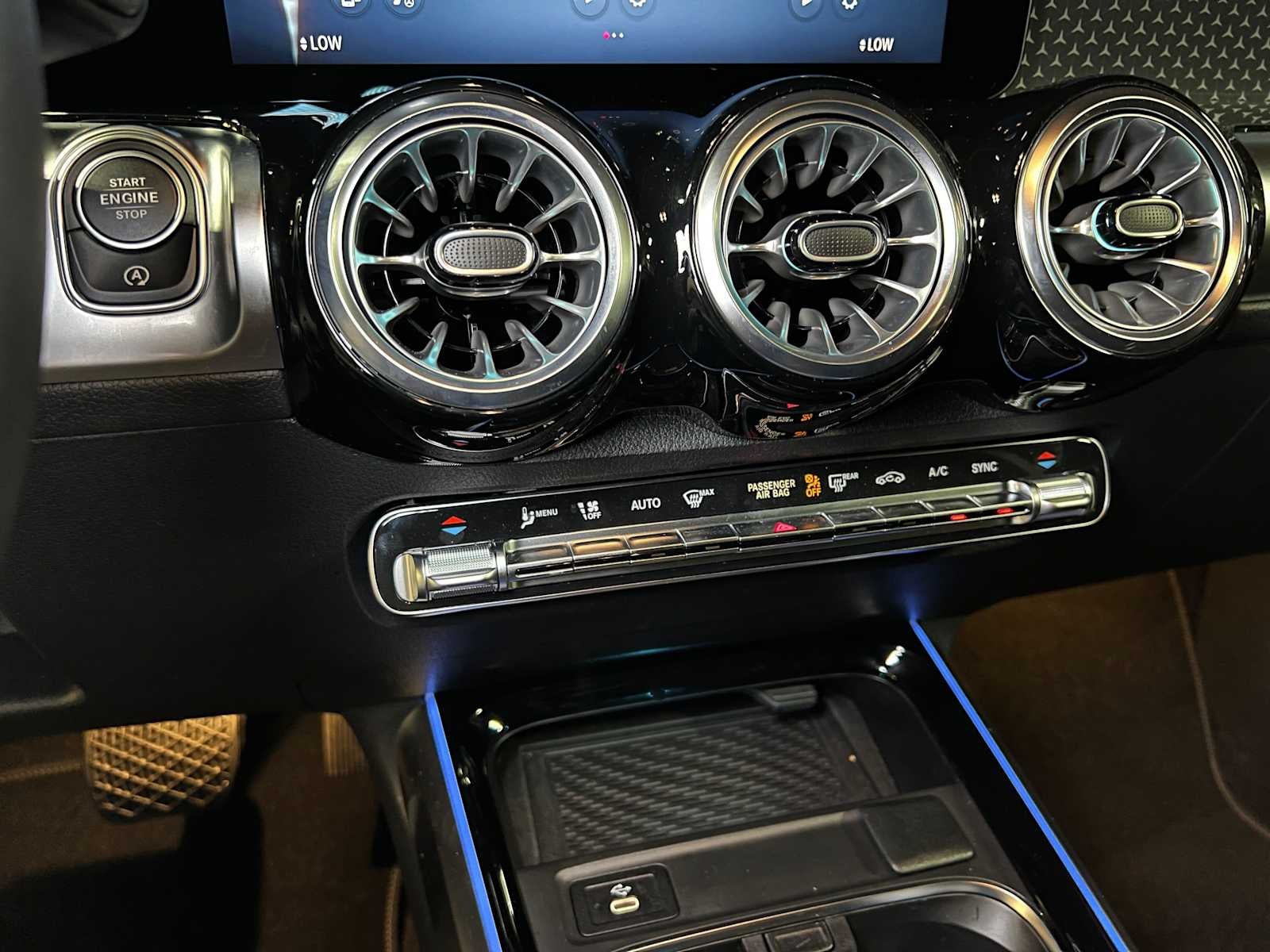 2026 Mercedes-Benz GLB 250 4MATIC® SUV